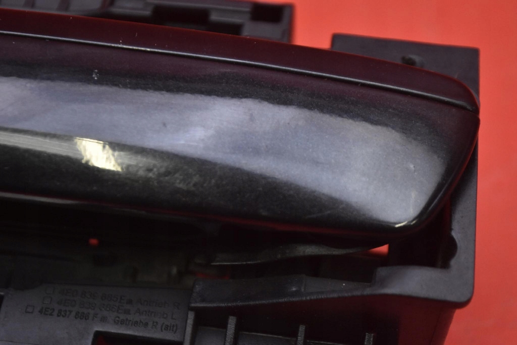 handle left rear part rear LZ9Y 4E1837885E AUDI A8 D3 sedan LIFT 05-07