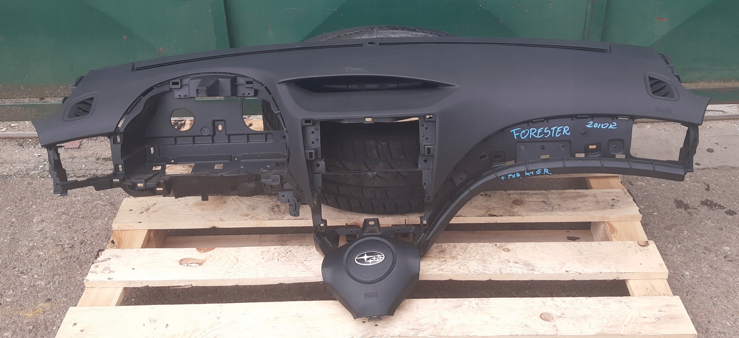 SUBARU FORESTER 10R dashboard console airbag EUROPA