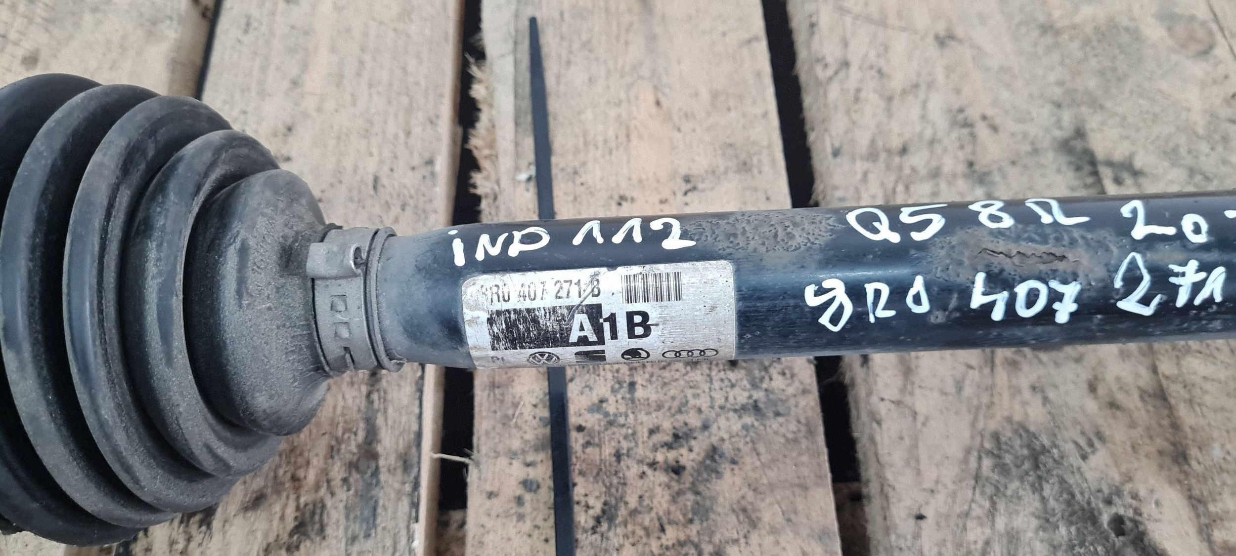 Q5 8R semi-axis semi-axis front left right MANUAL 2.0 TDI 8R0407271B