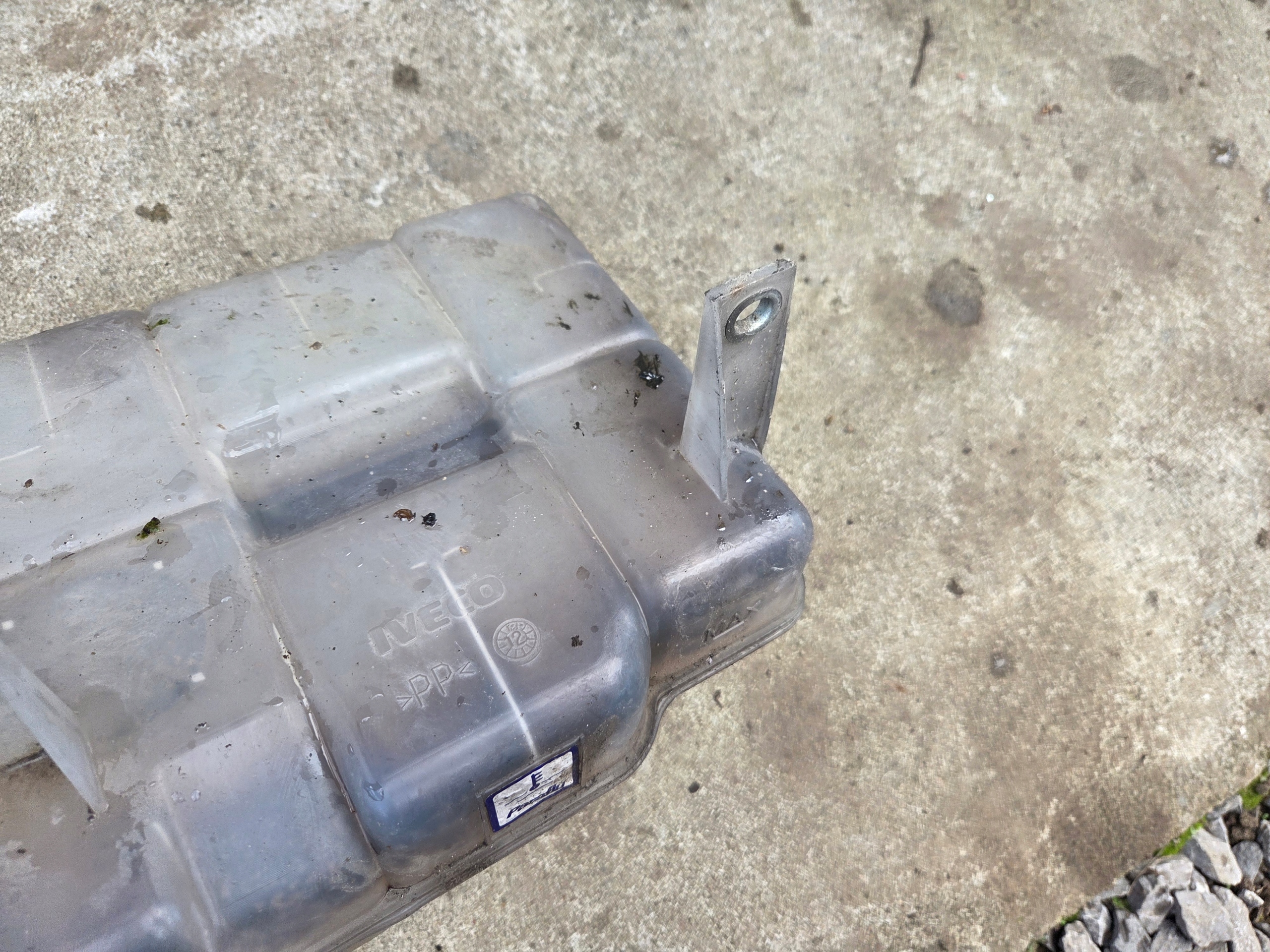 ekspanziona posuda vode IVECO DAILY 2014 2019 2023 5801255878