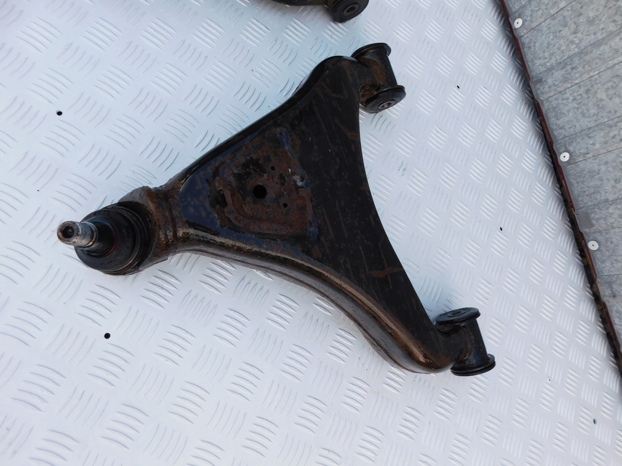 arm left right original Mercedes Sprinter VW LT 95-06 bdb