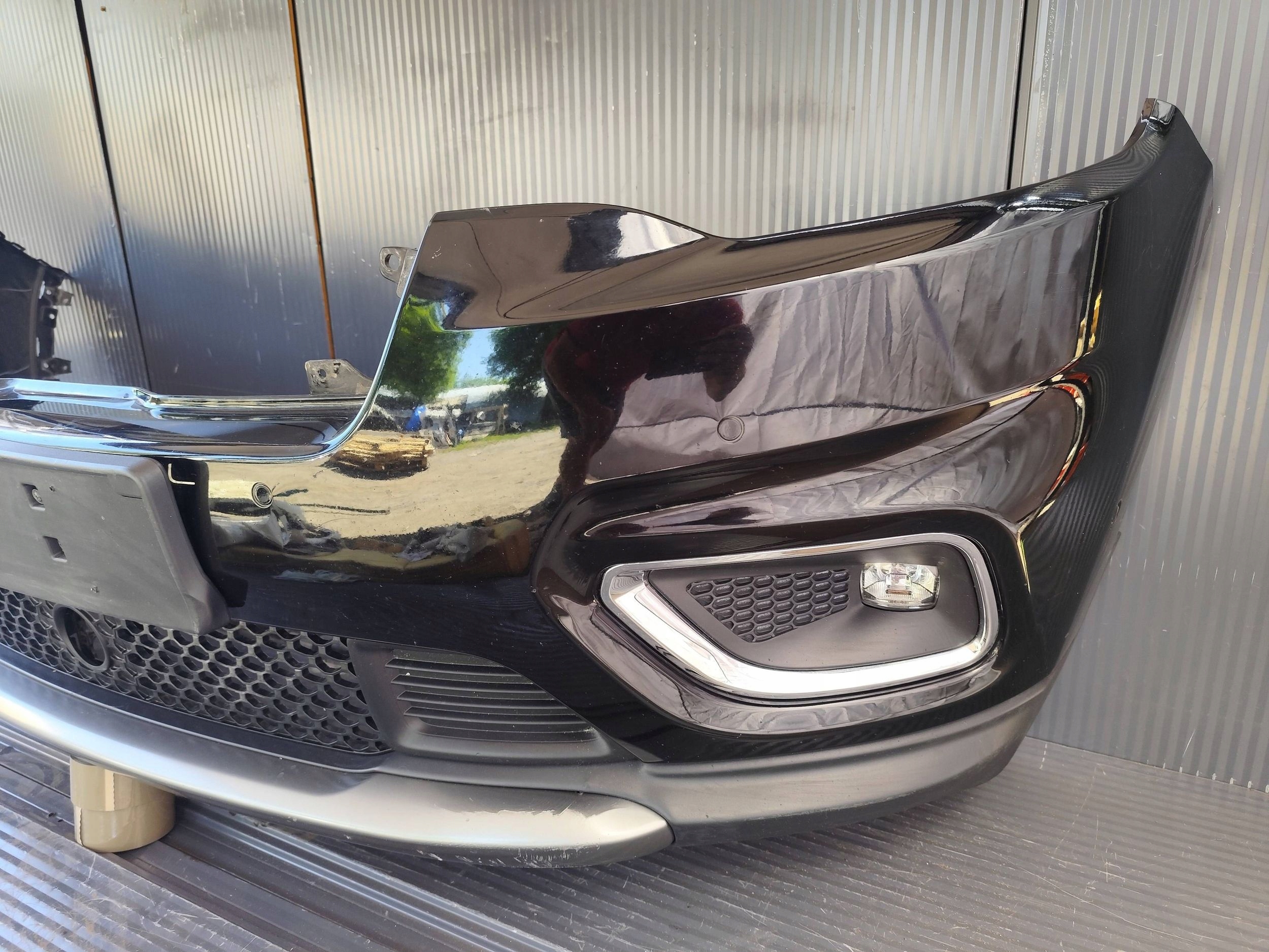 JEEP CHEROKEE KL LIFT front bumper 6xPDC complete DEMONTAZ