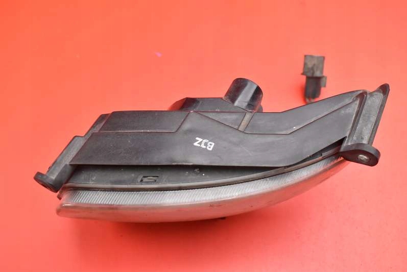 fog light left front front 92201-2F1 KIA CERATO 1 and LIFT 04-08