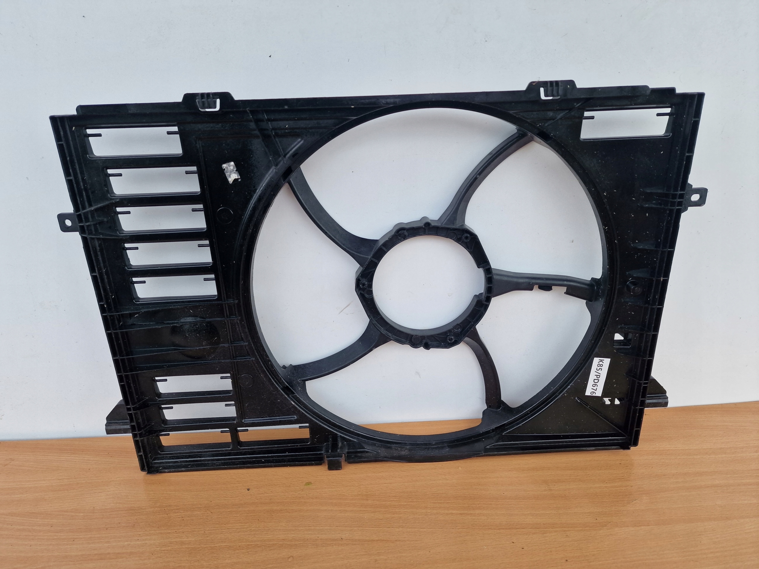 7E0121207E - Корпус вентилятора VW TRANSPORTER T5 T6 7E рамка