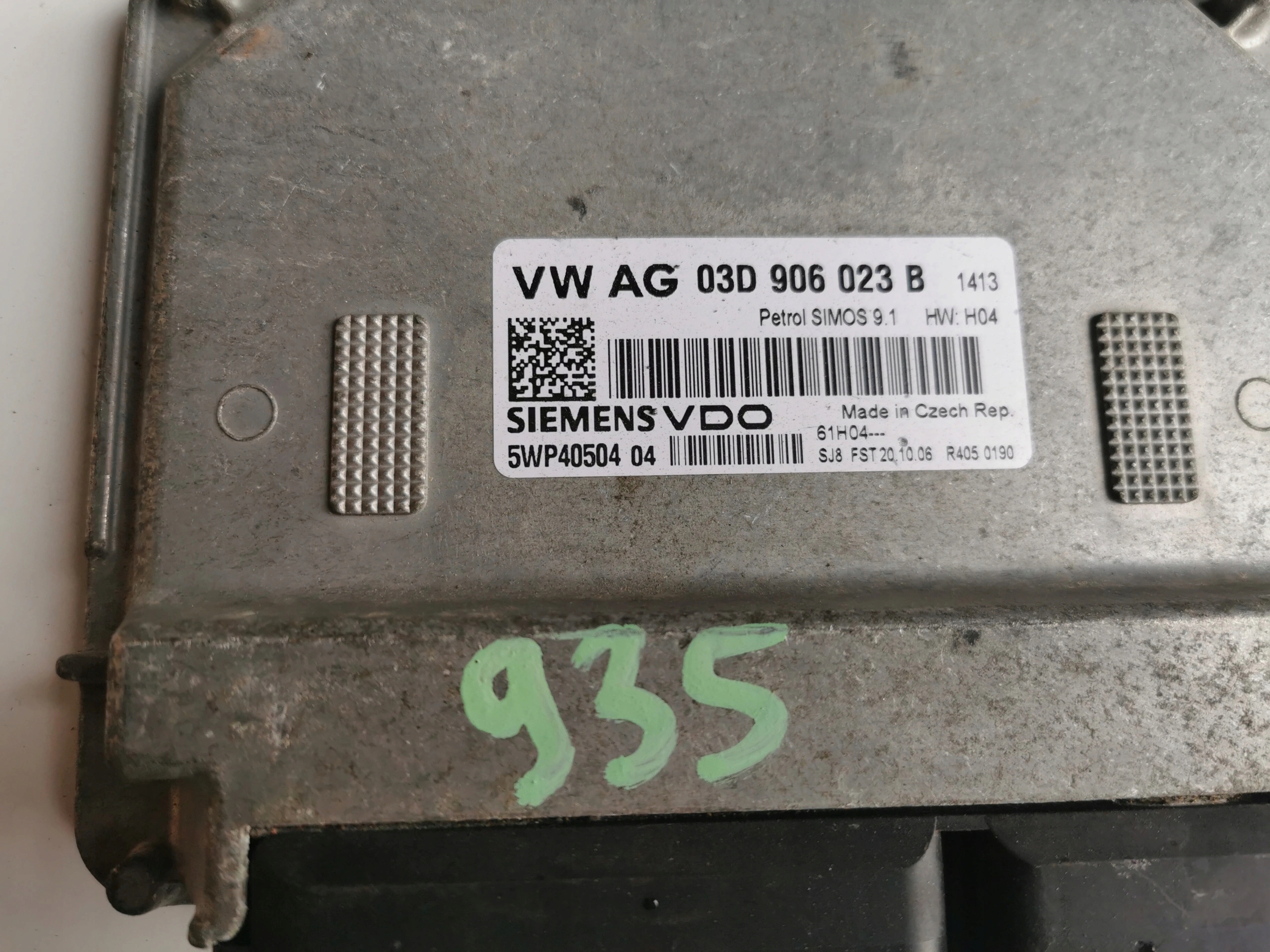 VW FOX 1.2B 5WP4050404 03D906023B Computer ECU