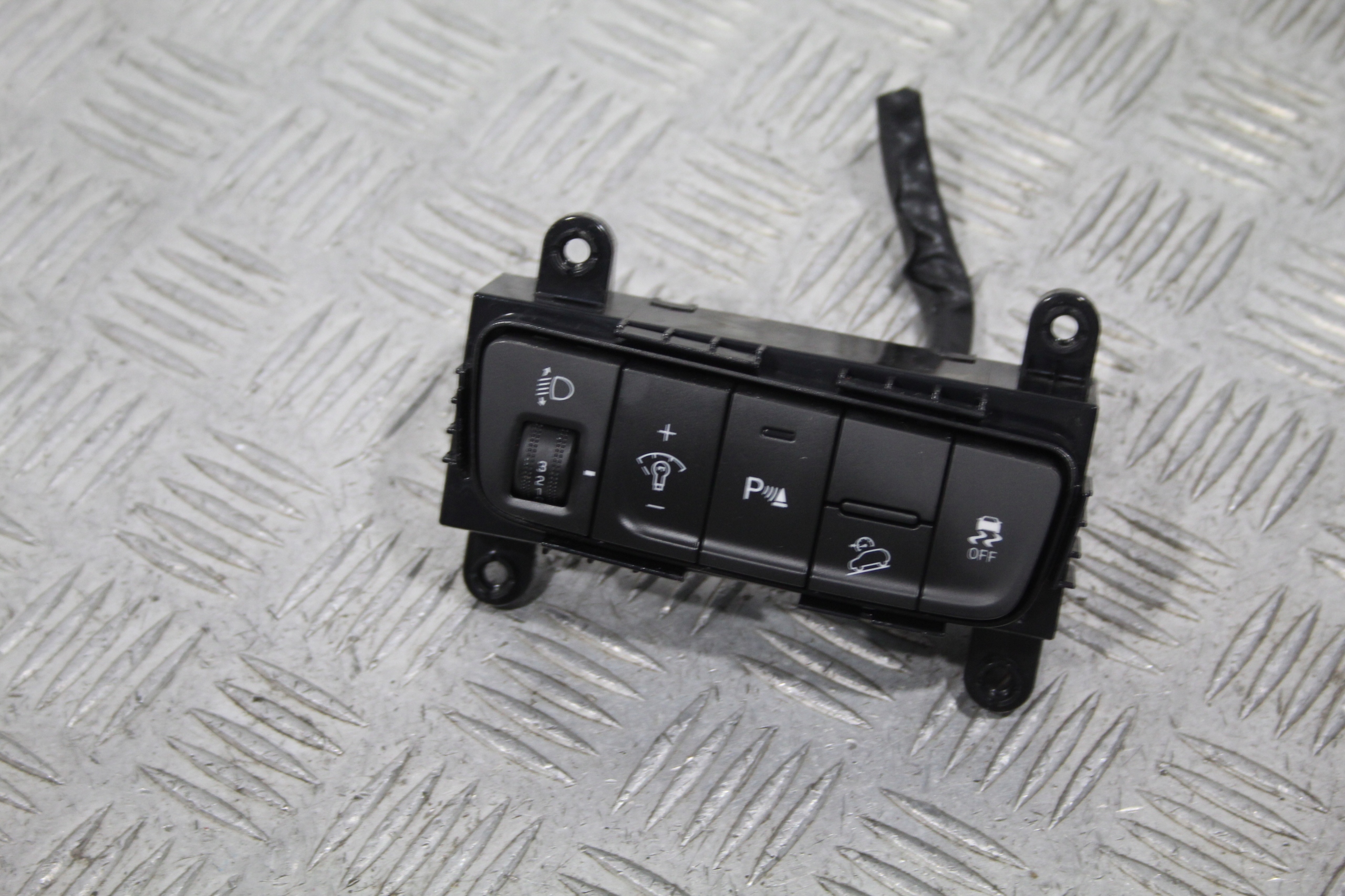Commandes Console HYUNDAI KONA LIFT 3V71D1-1000