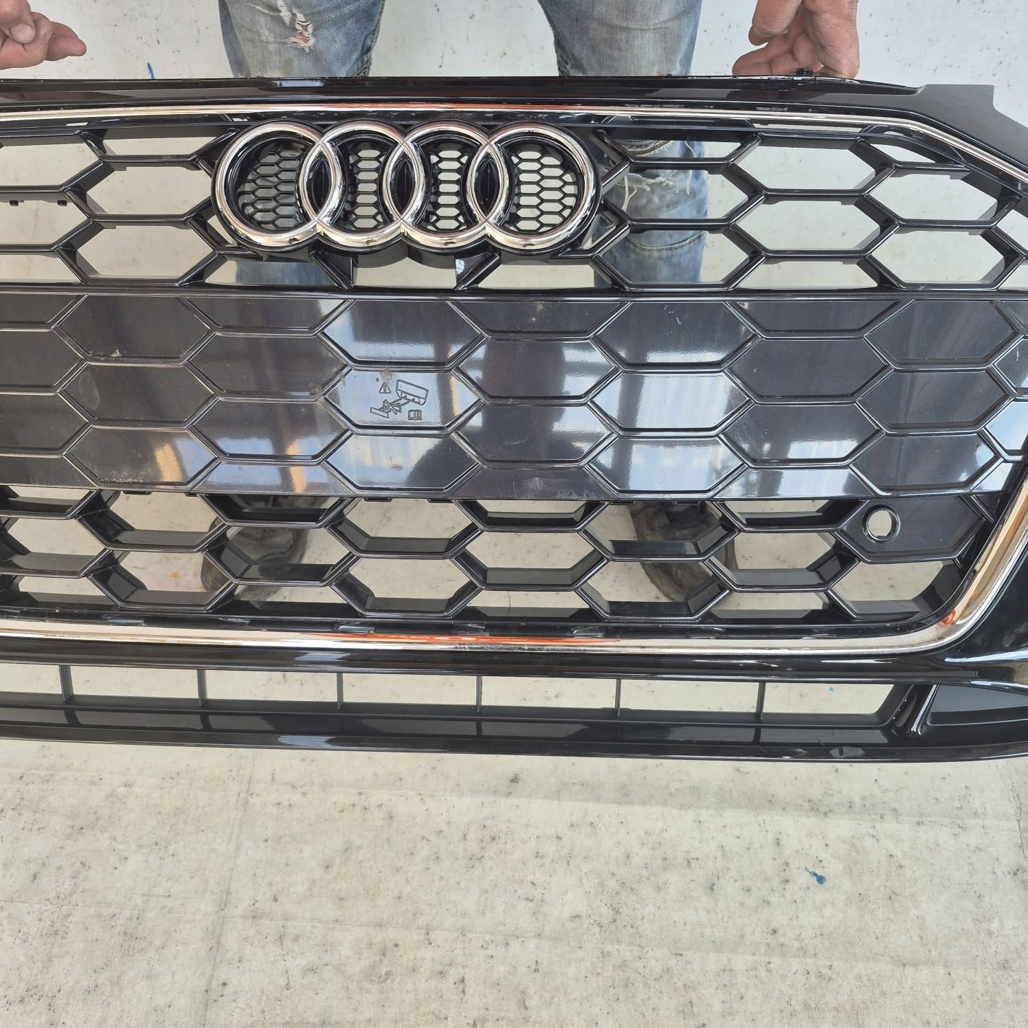 AUDI A4 B9 8W S-LINE LIFT 19-24 bumper front front PDC