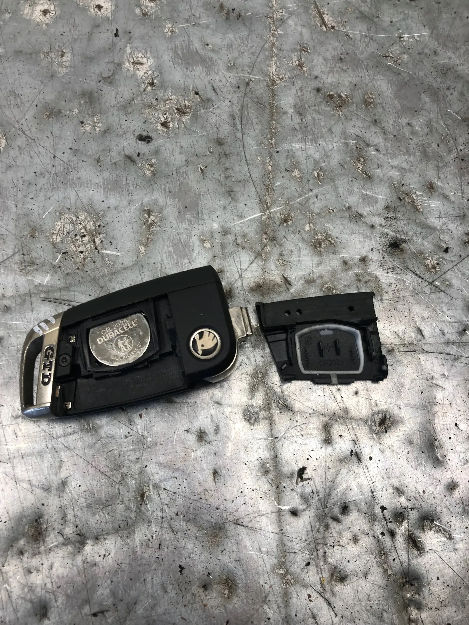 key PILOT SKODA OCTAVIA III VRS 5E0959752D