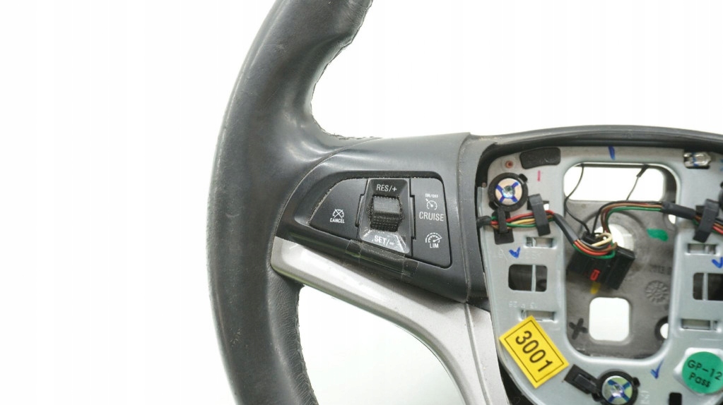 руль Chevrolet trax