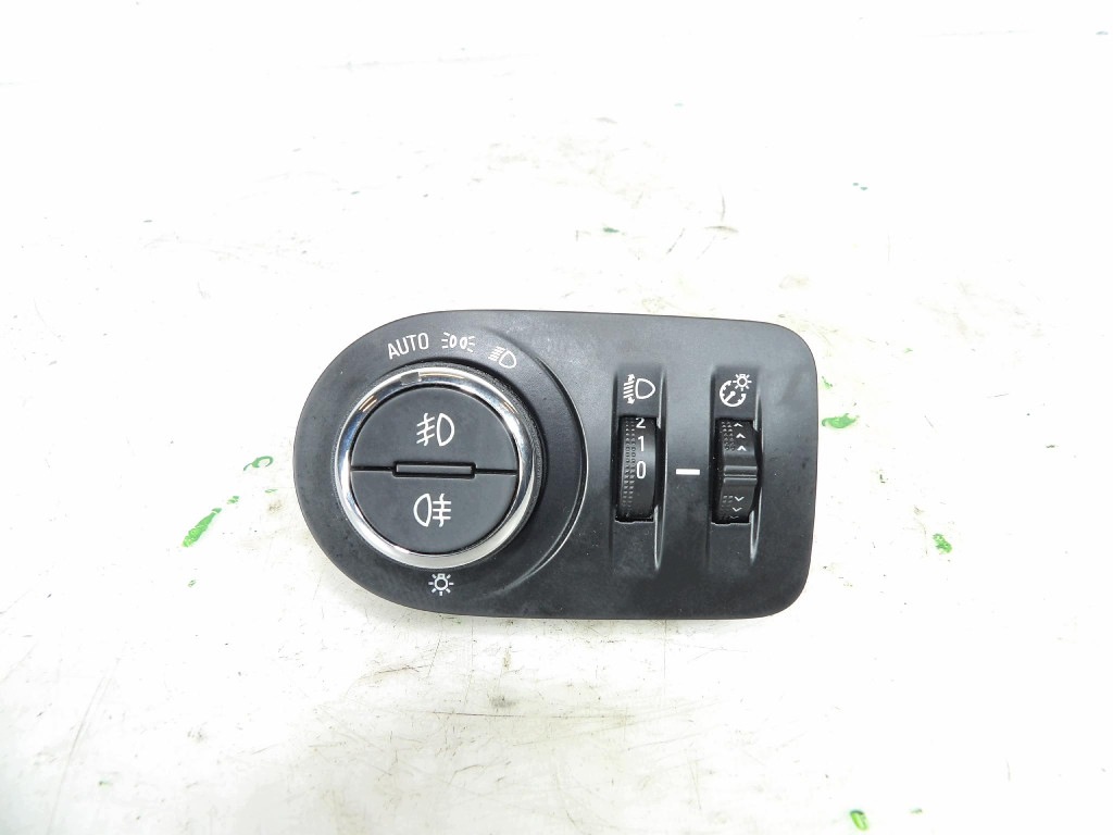 OPEL ASTRA K interruttore luci 39050757
