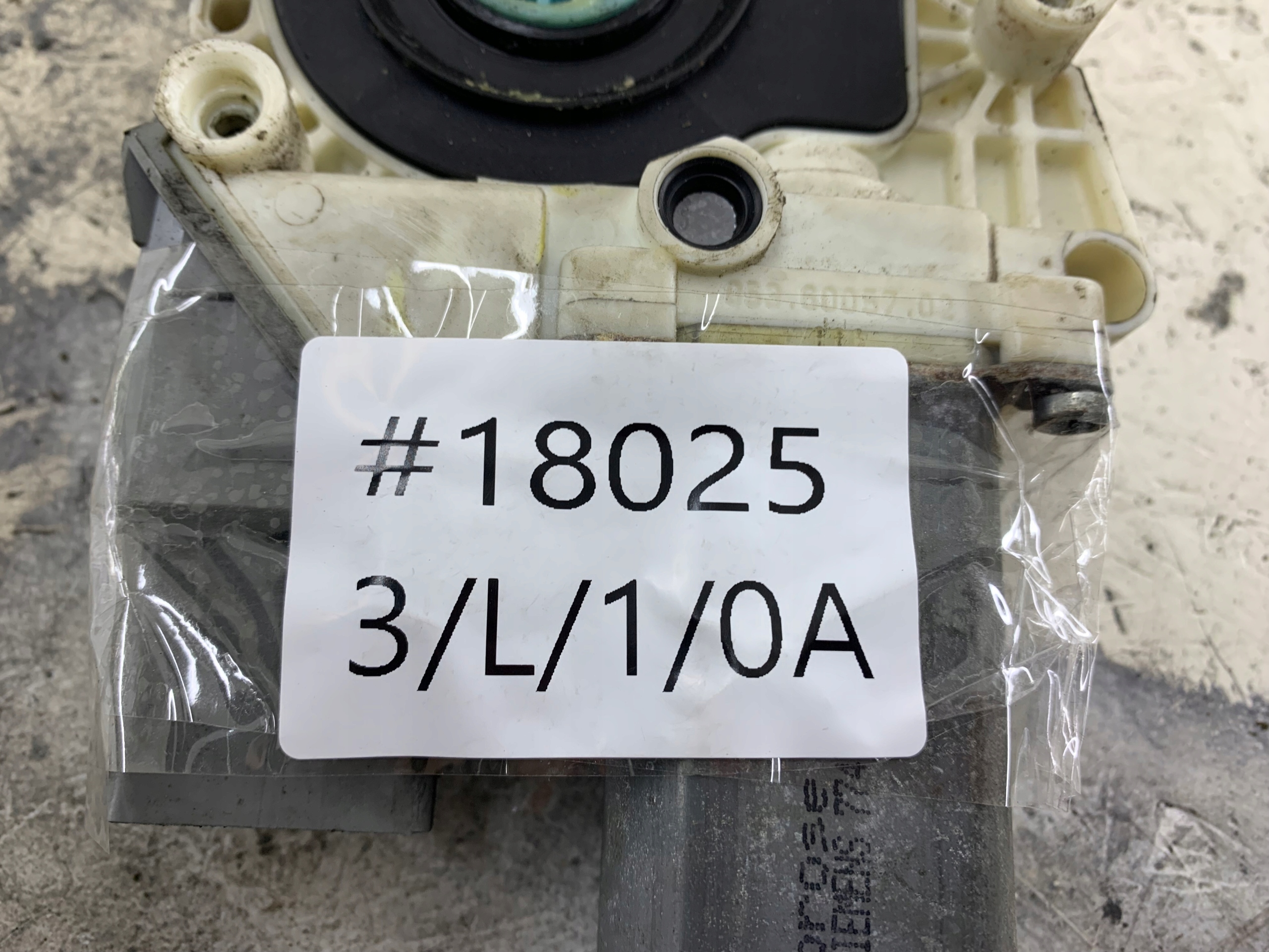 PEUGEOT 607 mini motor windows left front 103242-104