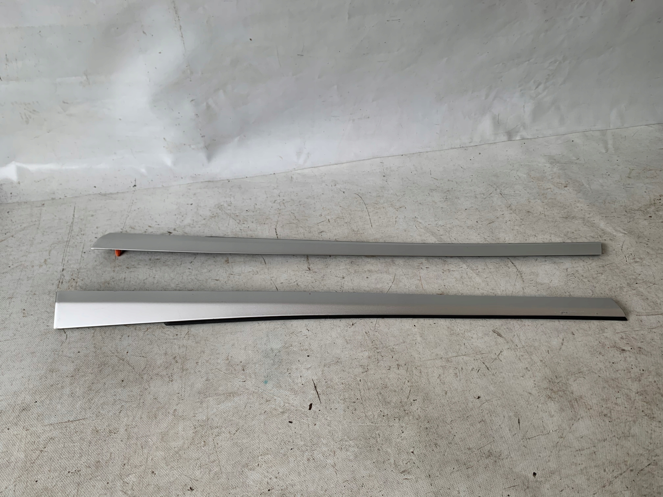 moulding side left right rear part MERCEDES C 205 CABRIO