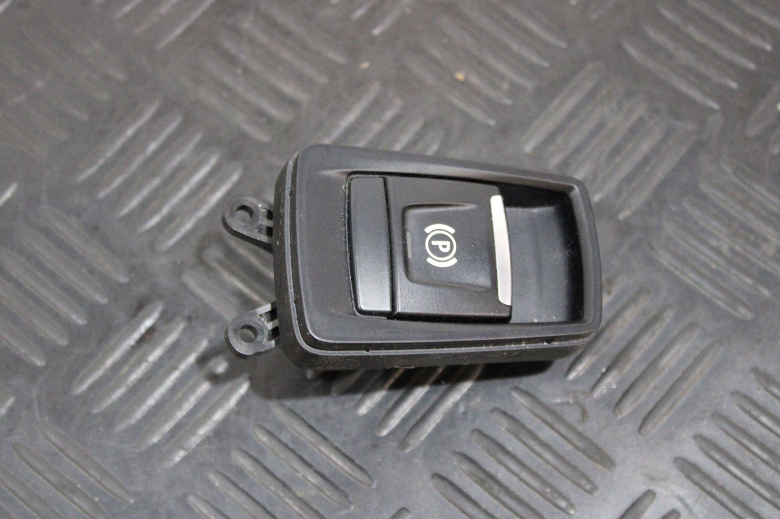 switch electric brake 9371644 BMW 2 F45 ACTIVE TOURER