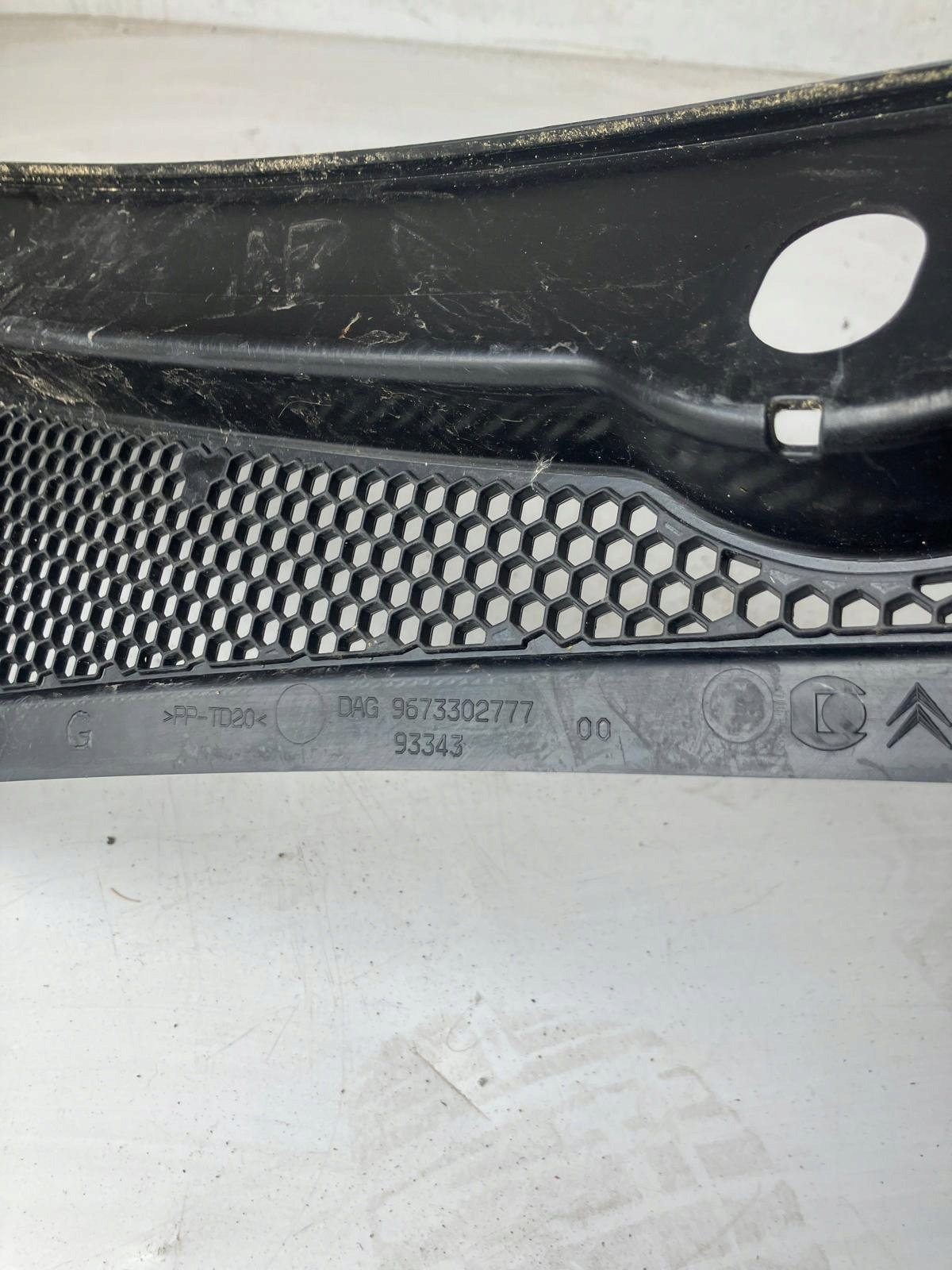torpedo upper left PEUGEOT 208 9673302777