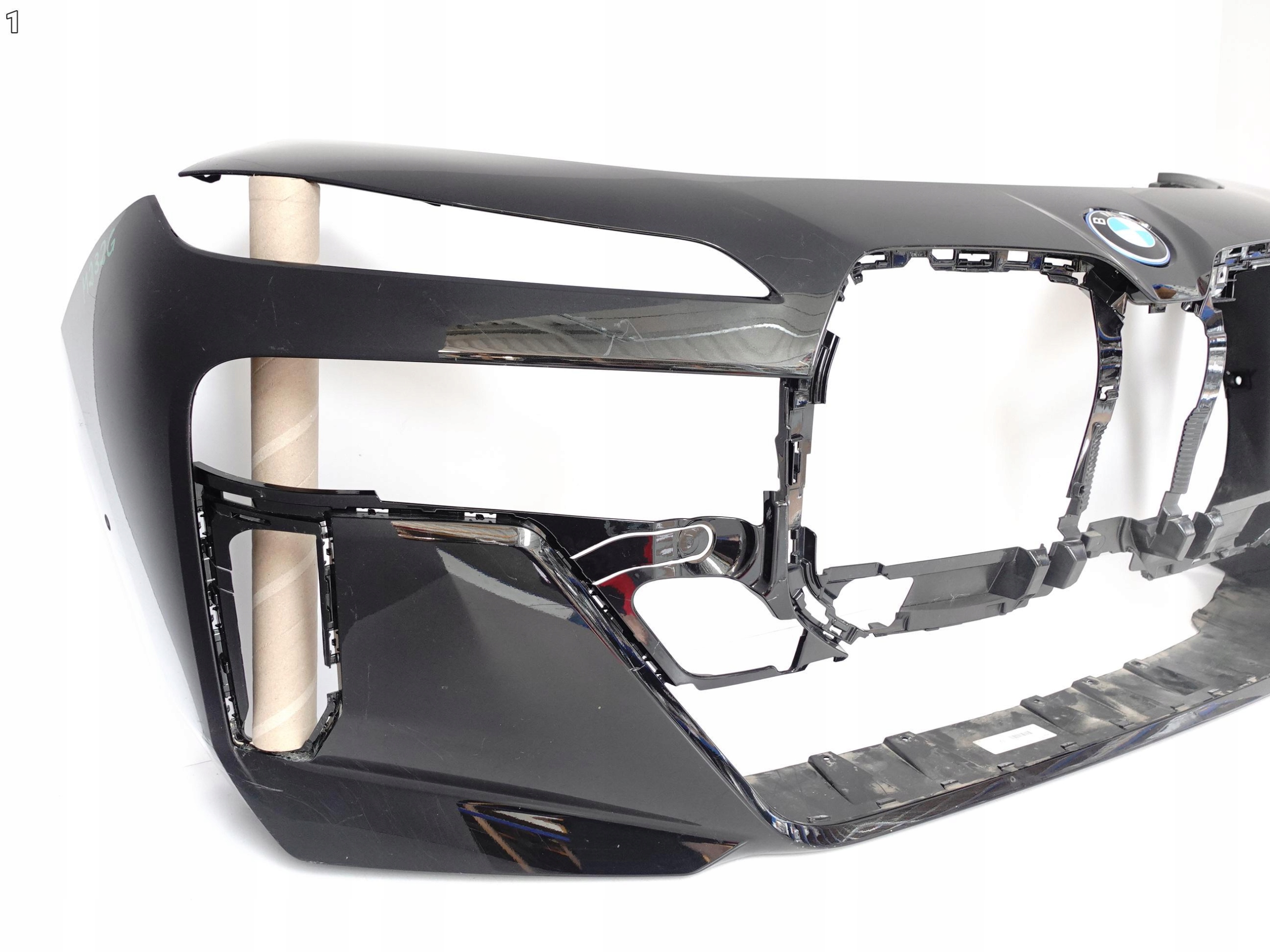 BMW i7 7 G70 m-packet 22- bumper front
