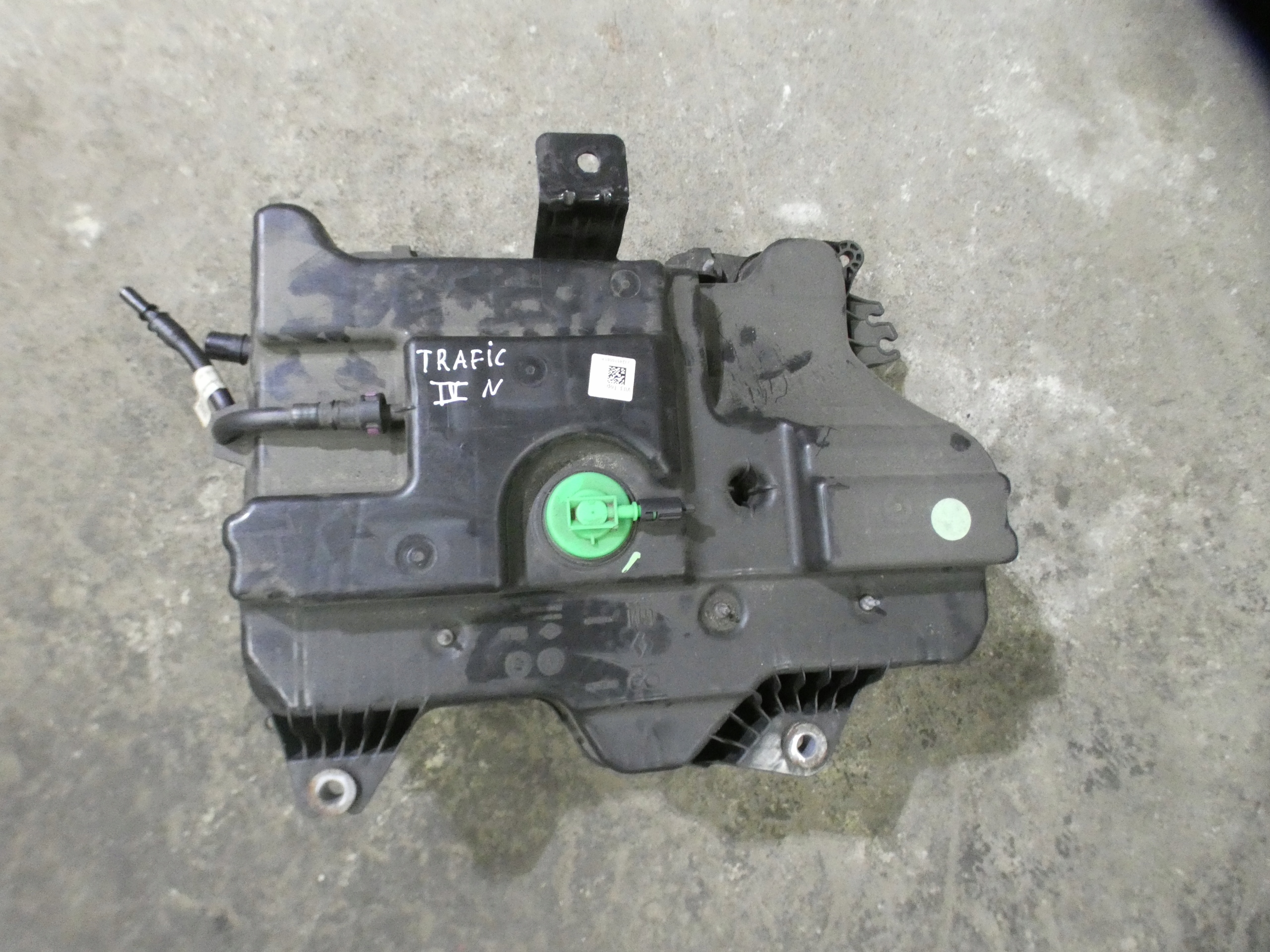 Behälter ADBLUE OPEL VIVARO B RENAULT TRAFIC III IV TALENTO 93460228