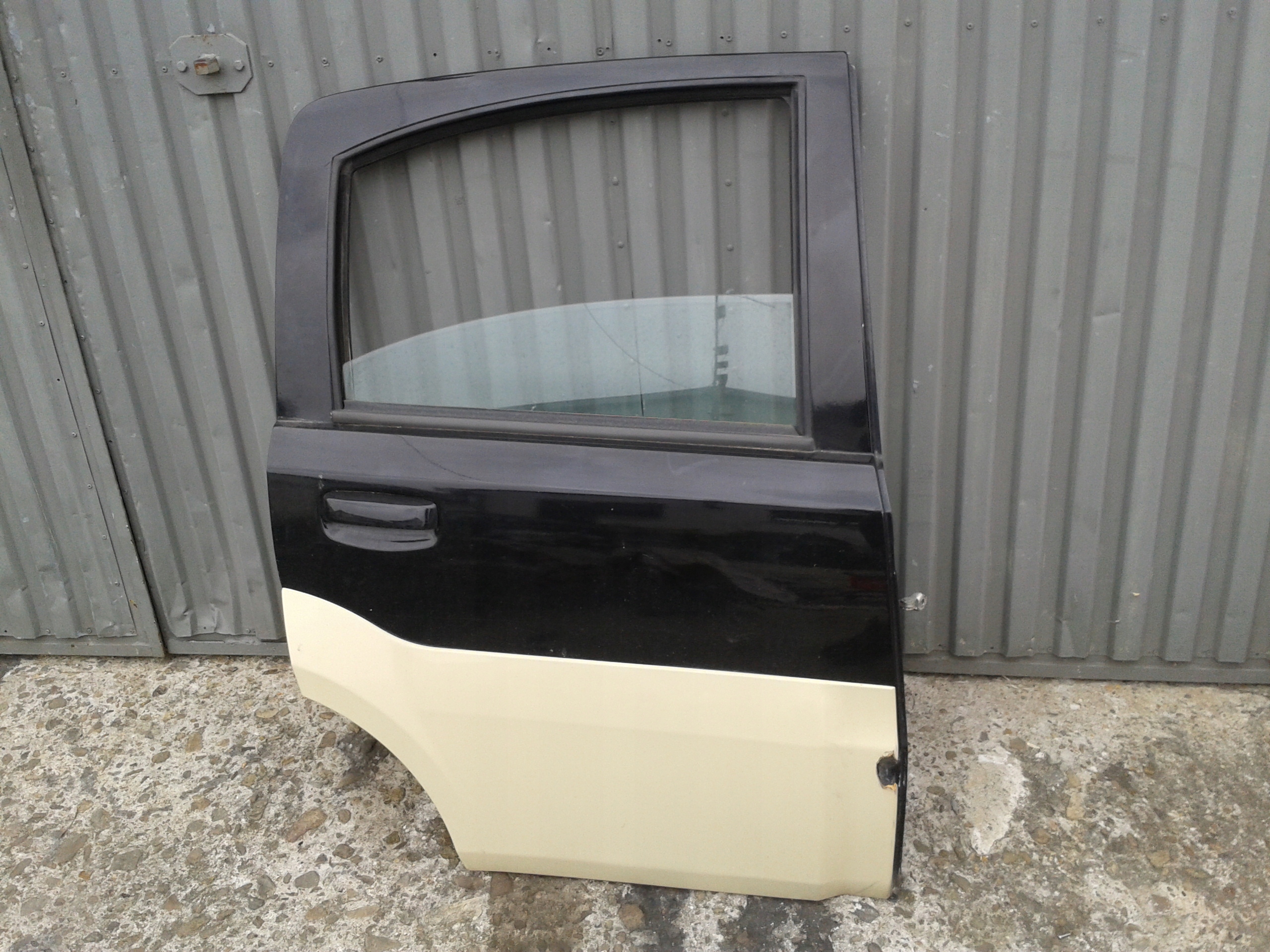 ДВЕРІ ПРАВА ЗАДНЯ ПРАВА ЗАДНЯ FIAT PANDA II CROSS