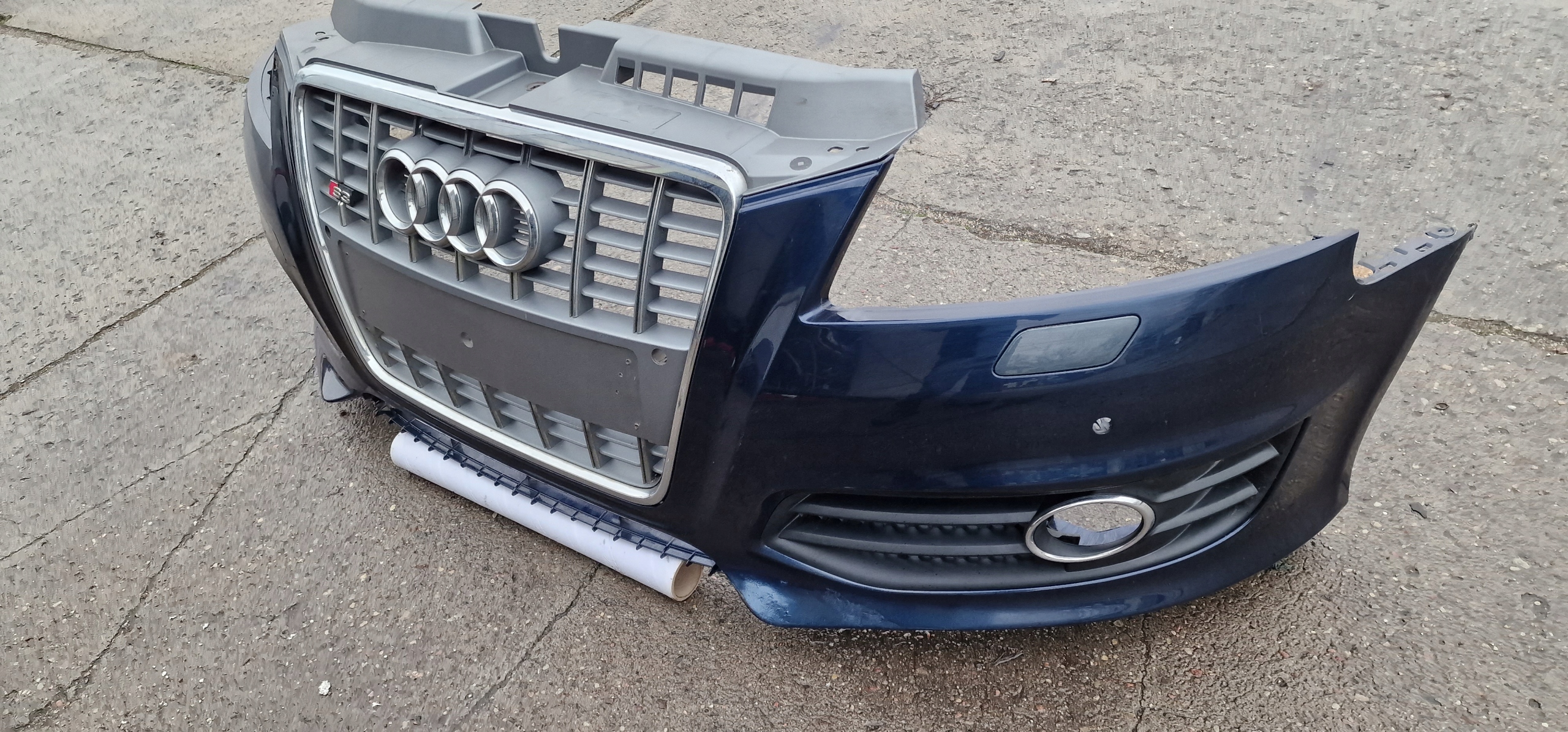 AUDI S3 8P0 LIFT BUMPER GRILL GRID