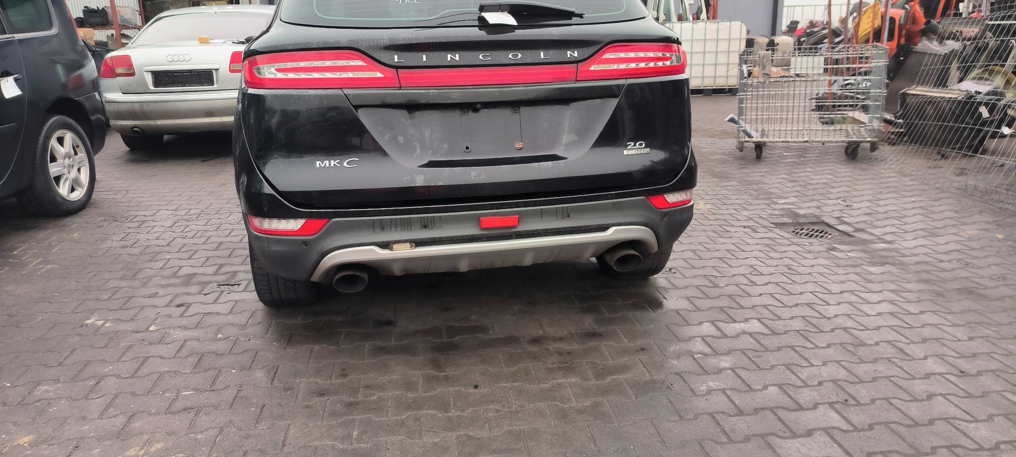 bumper rear part complete LINCOLN MKC