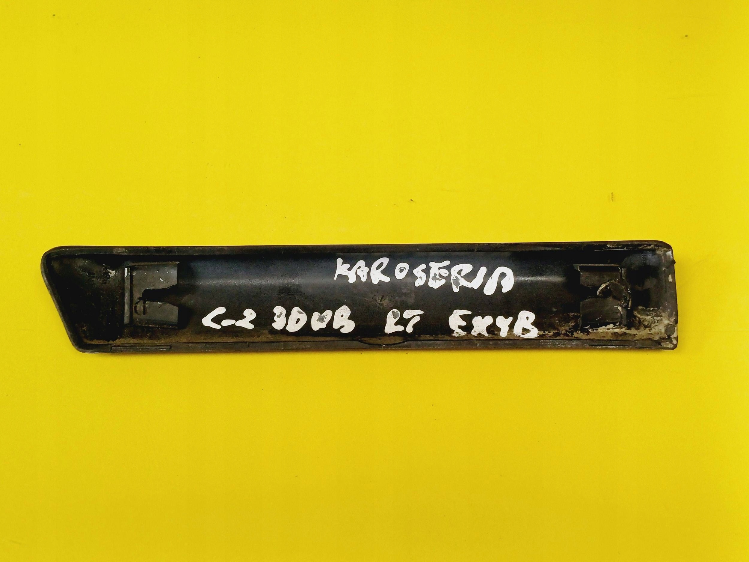 молдинг крыла левый зад CITROEN C2 9643629580 NR139