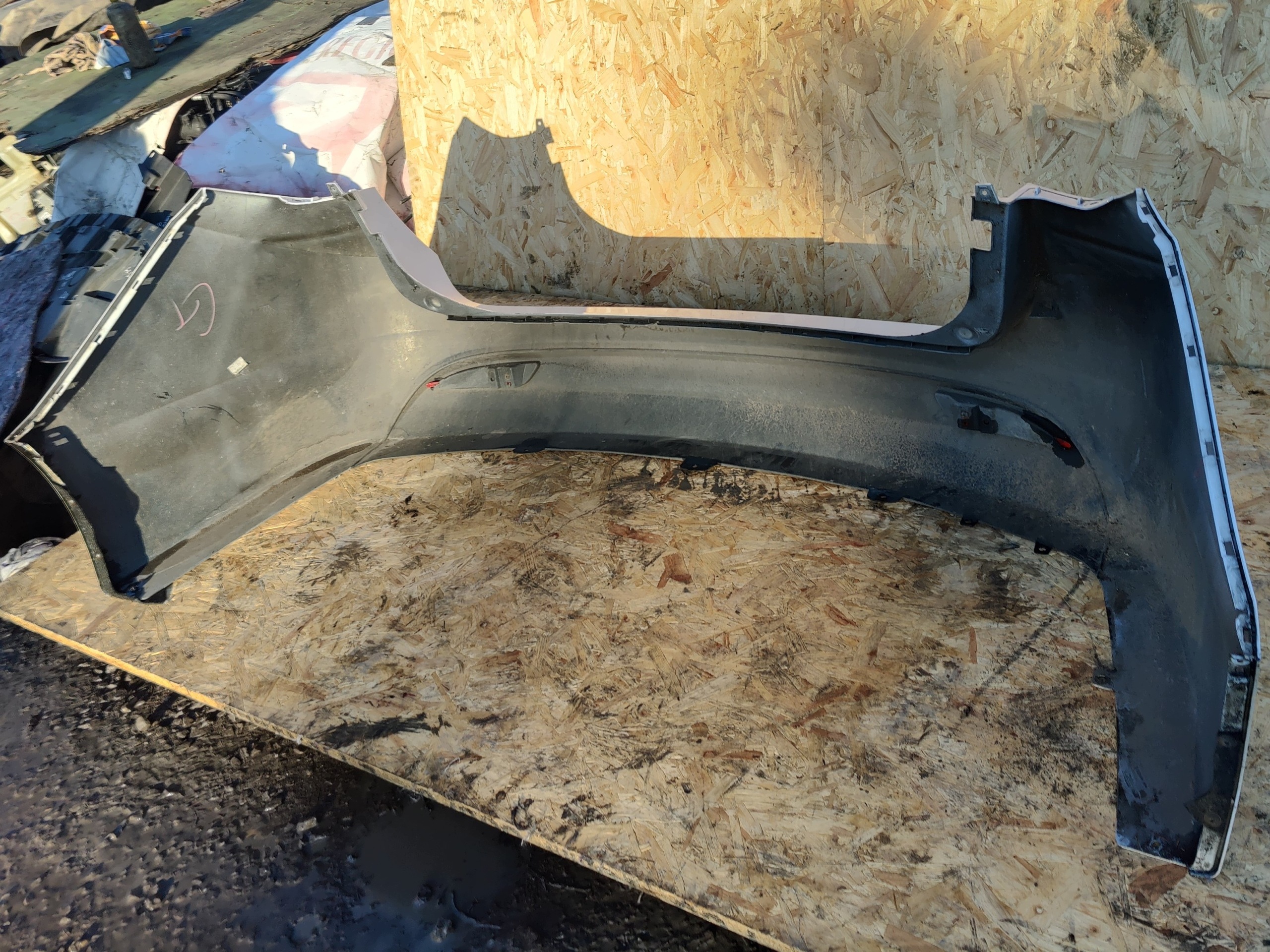 HYUNDAI I40 KOMBI bumper rear part rear BIALY
