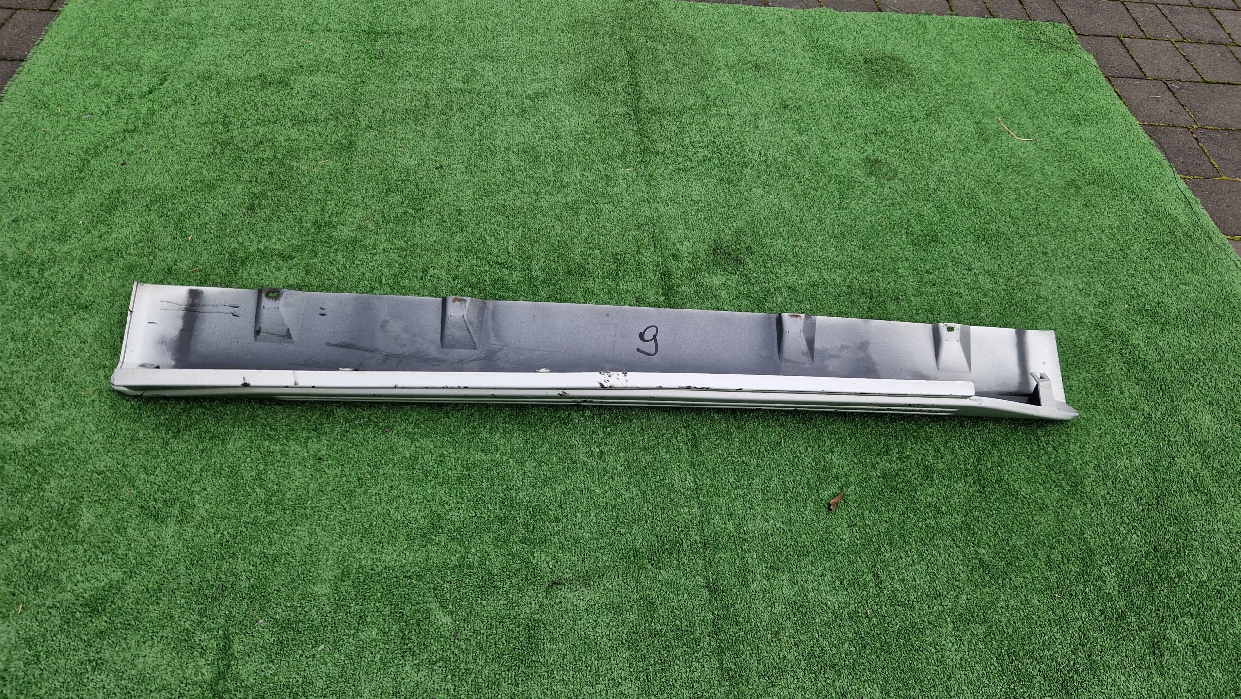 moulding threshold threshold left SUZUKI JIMNY 1998R > 2017R