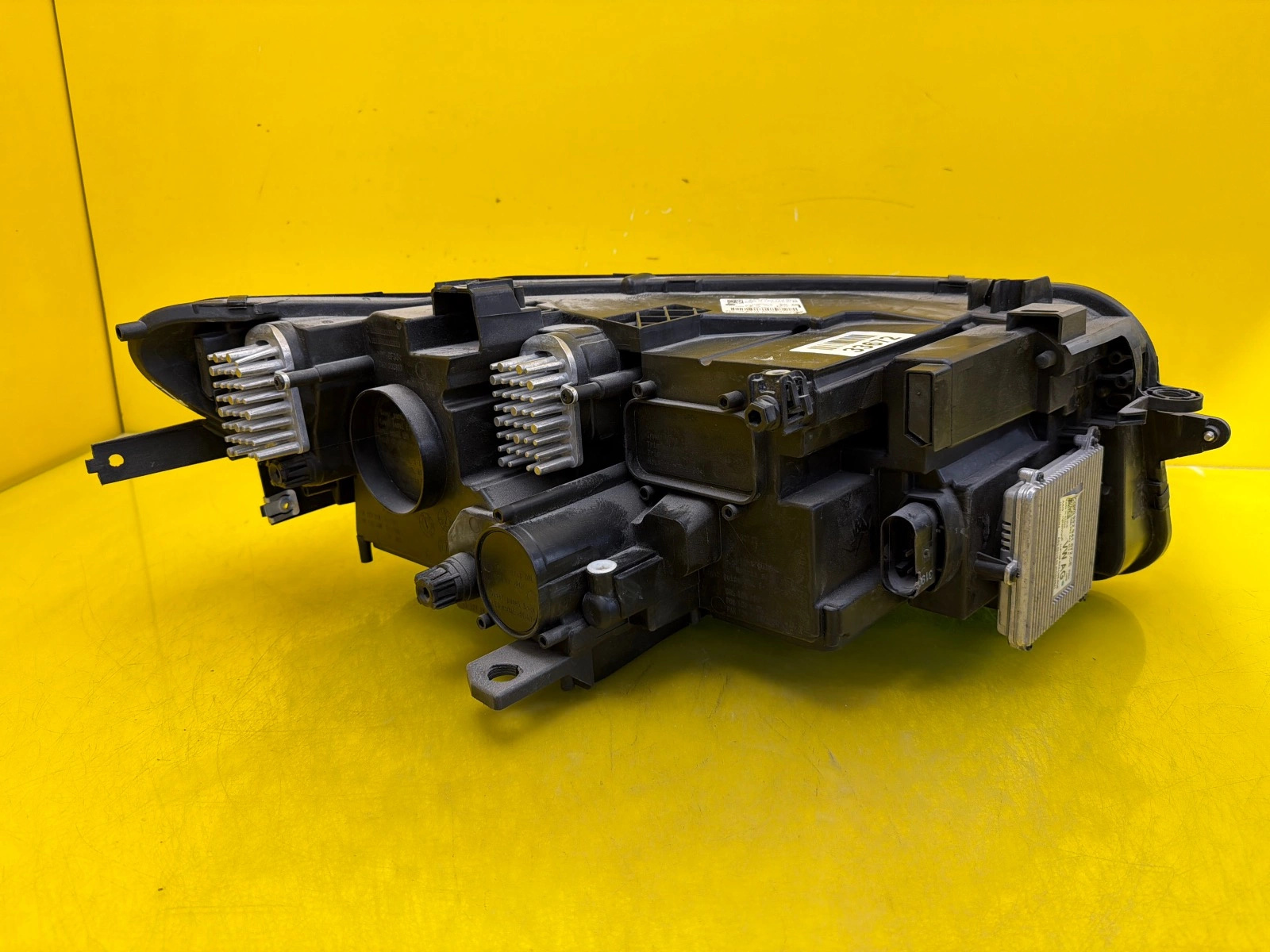 light left VW Tiguan II Lift Full Led 5NB941081C