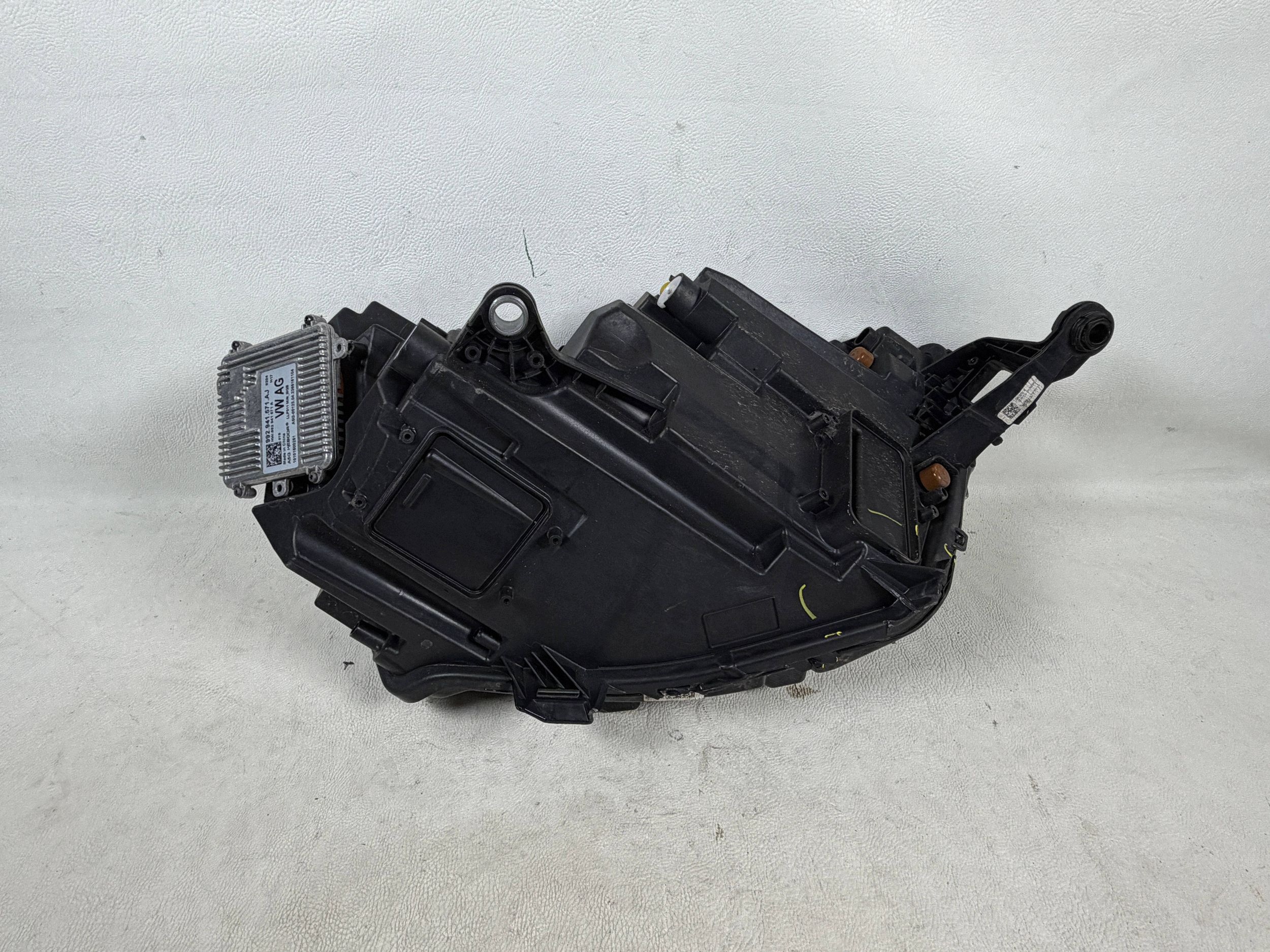 Skoda Kamiq Full Led light left front front 658941015F