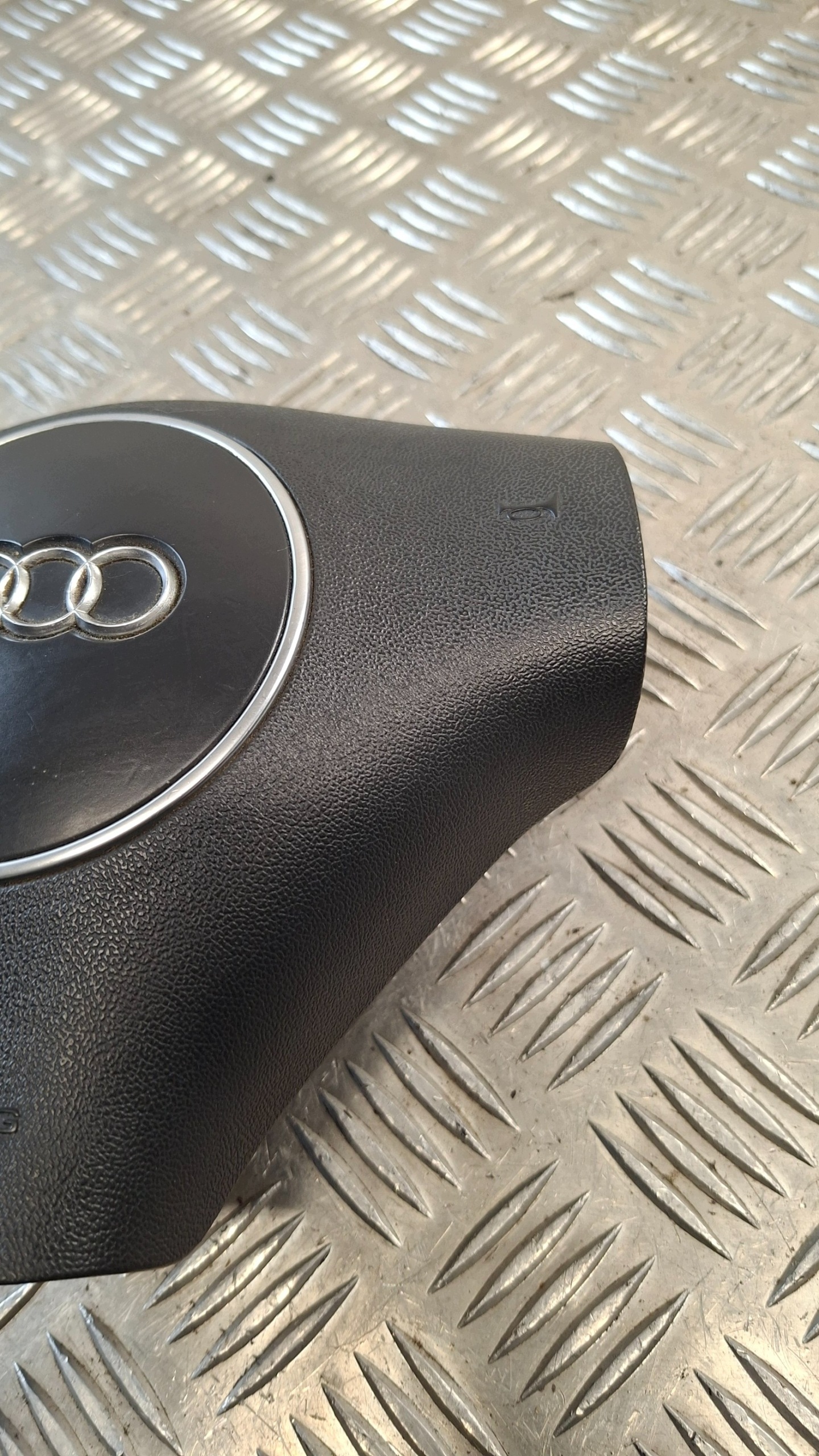 airbag POWIETRZNA driver´s AUDI A3 8L FL