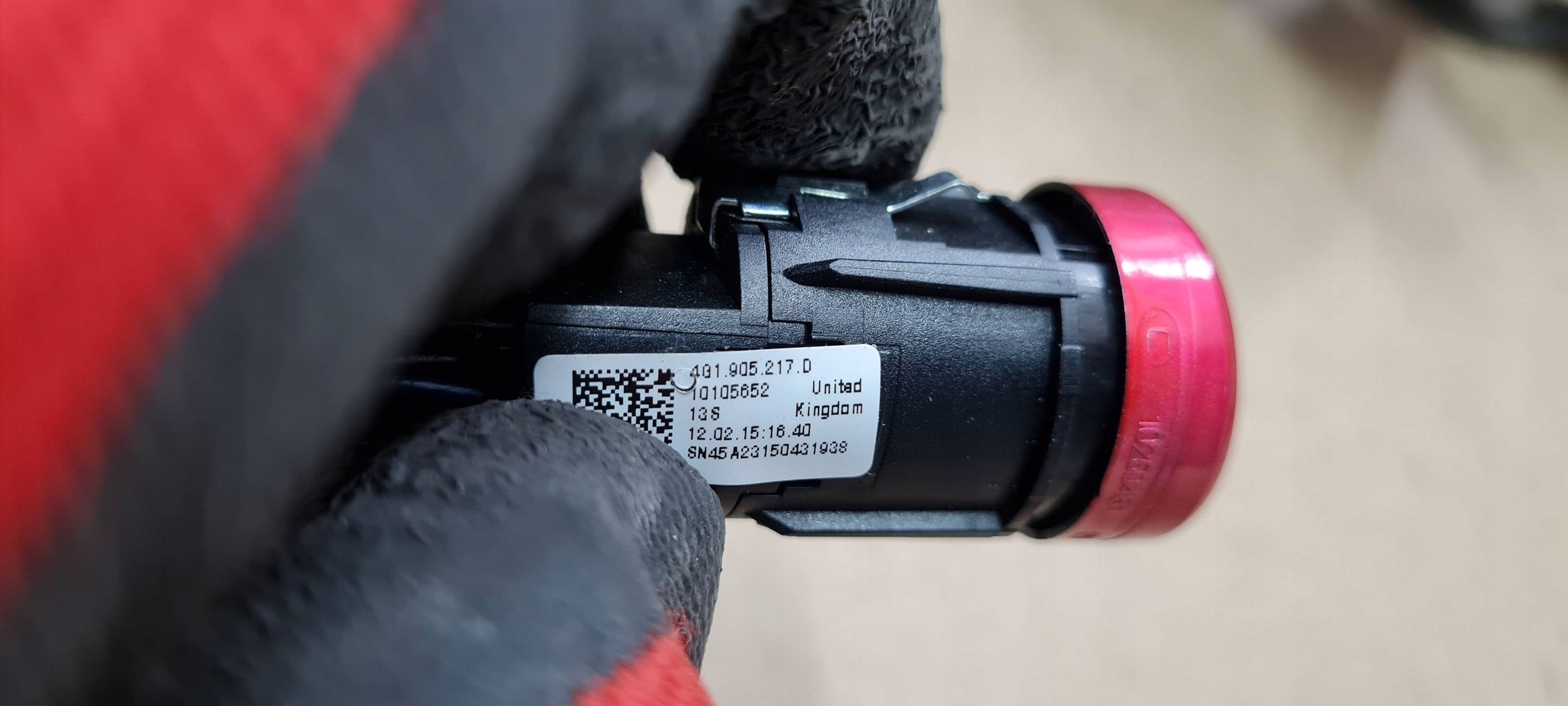 S6 C7 4G LIFT button START STOP red AUDI A7 S7 RS6 RS7 4G1905217D