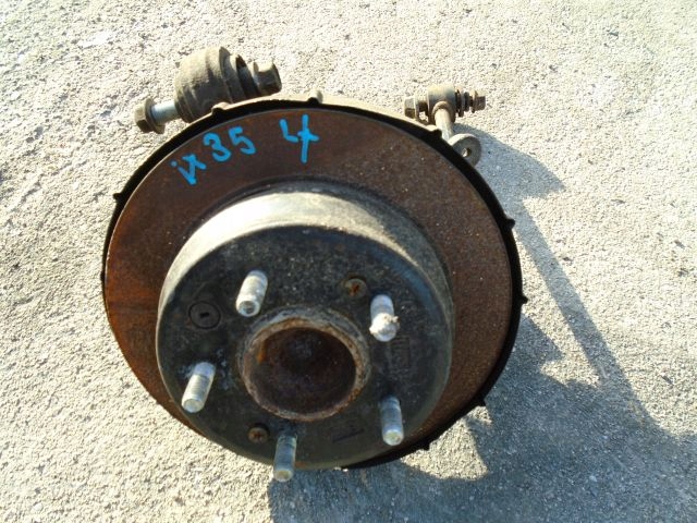 HYUNDAI IX35 14 2.0 GDI КУЛАЧОК МАТОЧИНИ ЛІВИЙ ЗАДНІЙ