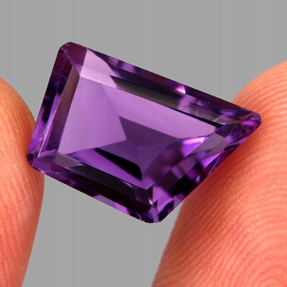 Přírodní kámen ametyst 8.05ct Vvs