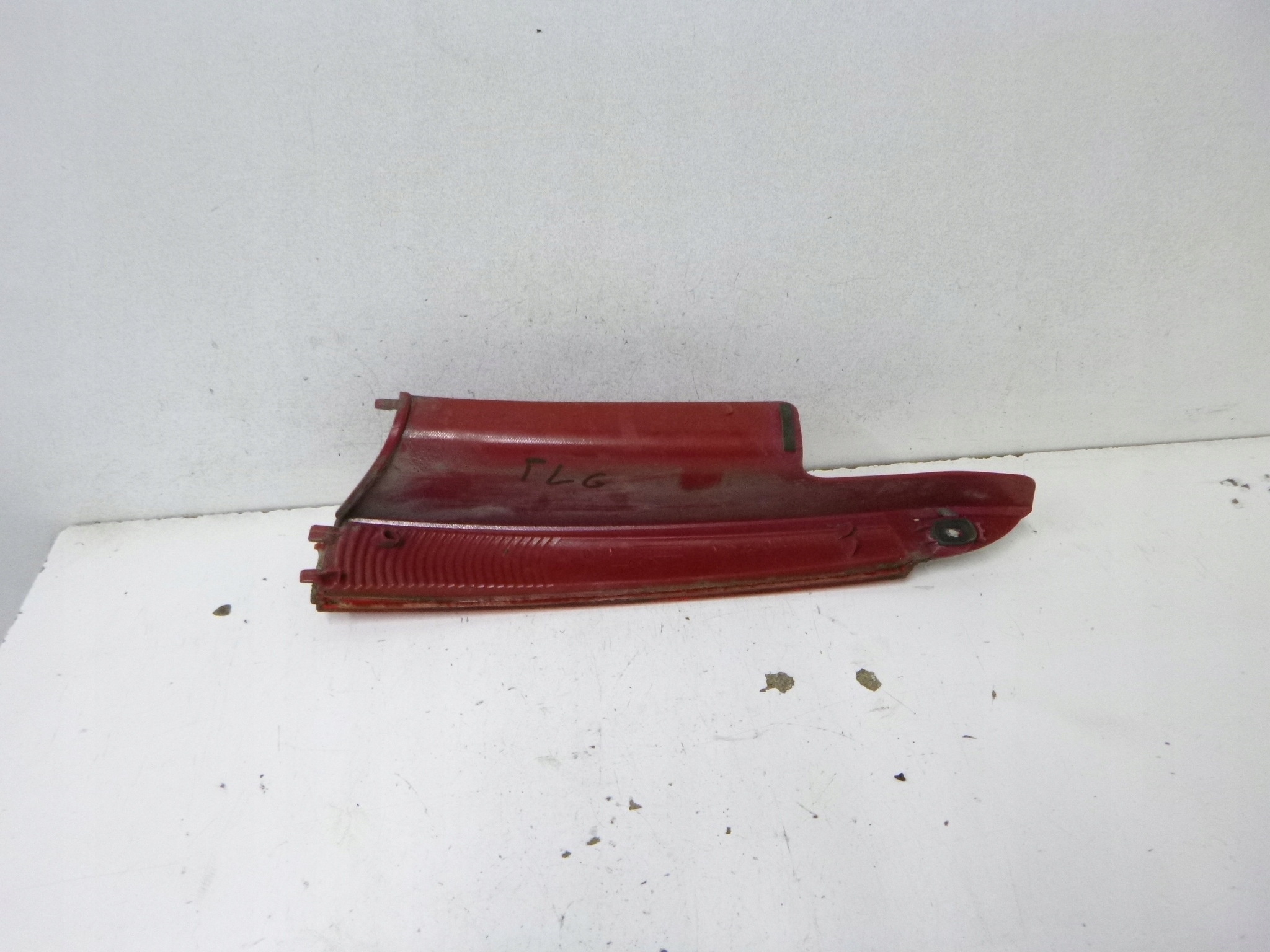 light rear left upper Citroen C4 5D 05r.