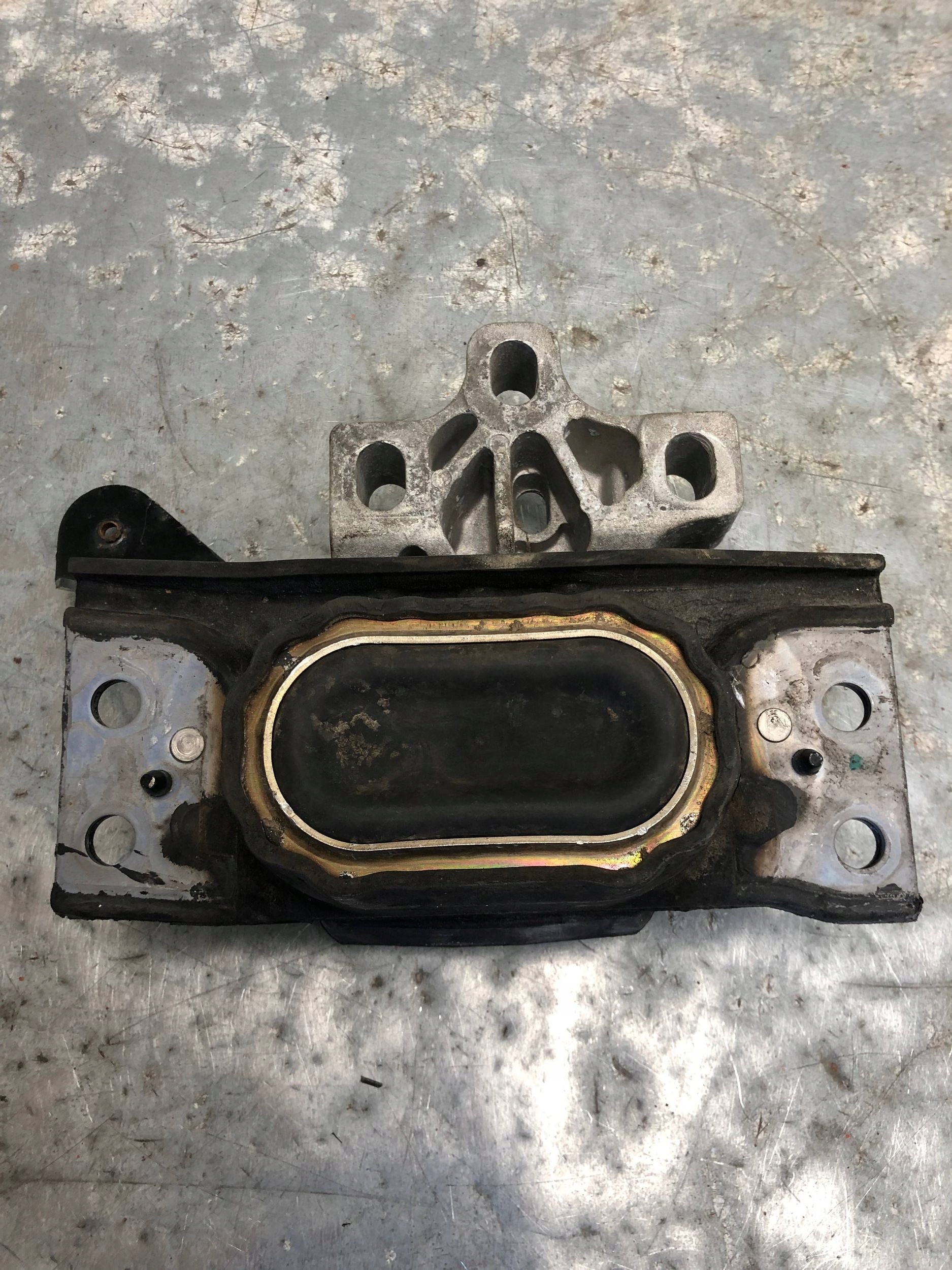 holder gearbox mounting AUDI RS3 8V 8V0199555A