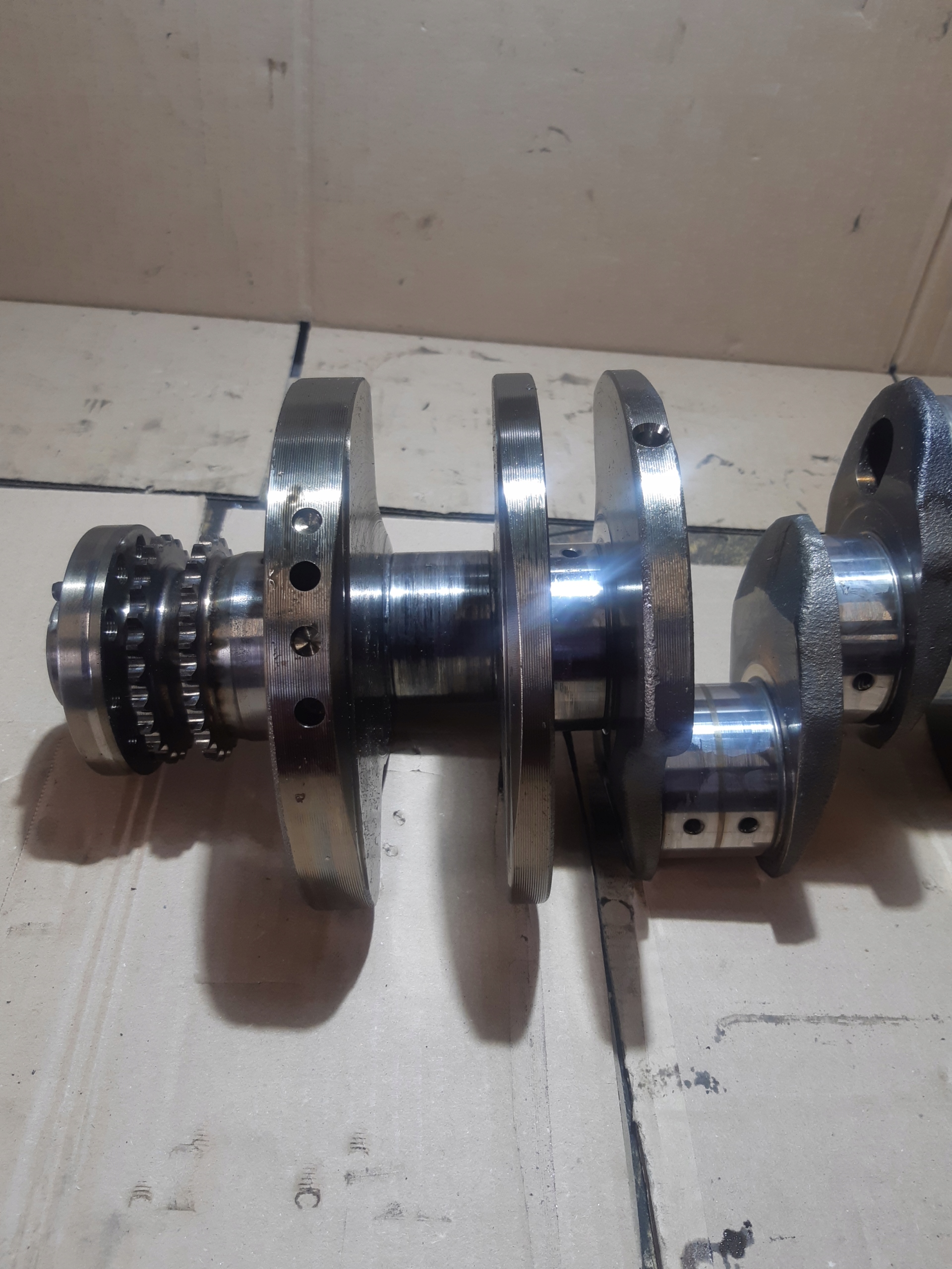 AUDI Q7 4L 4.2 TDI crank 057L