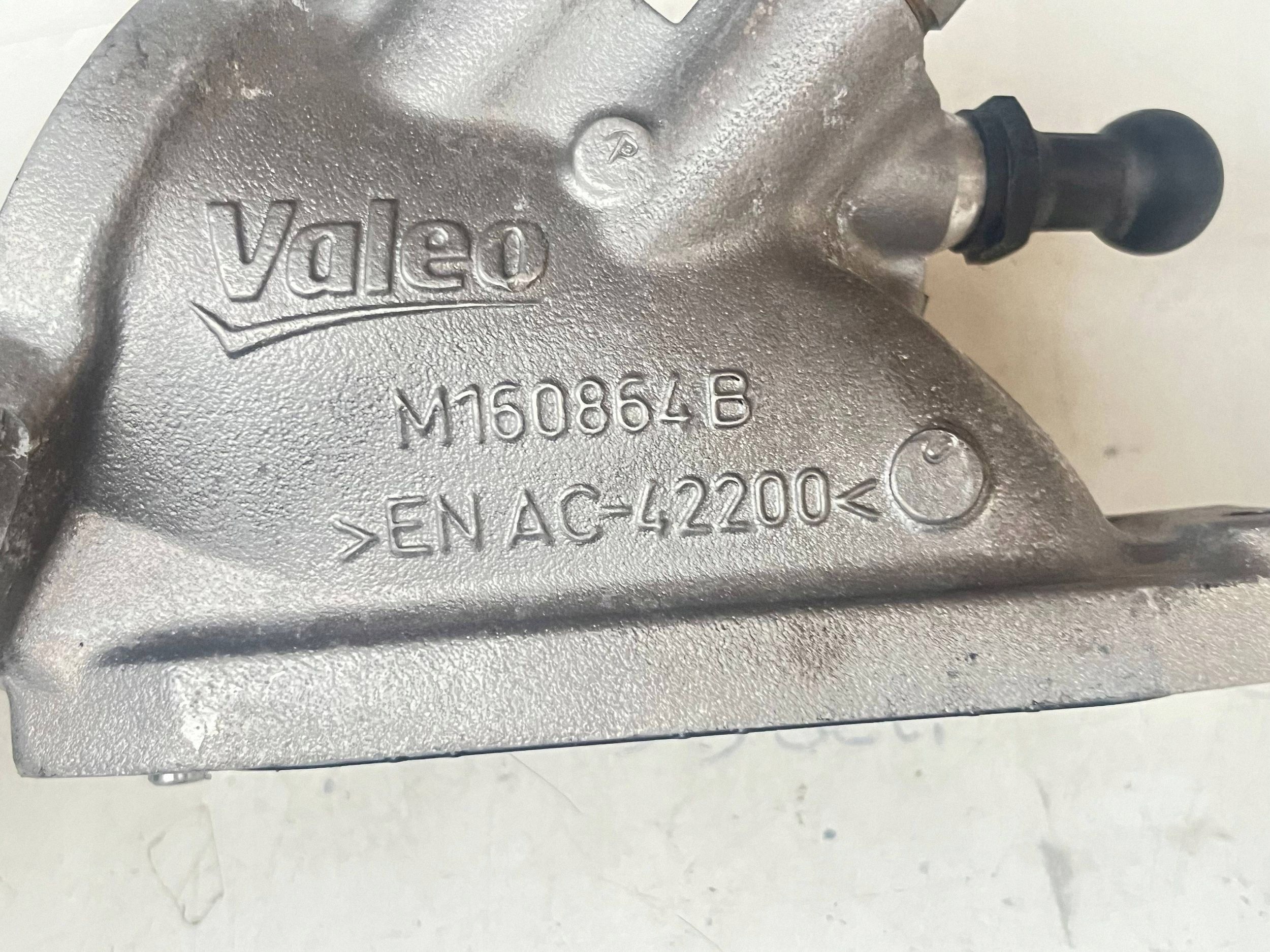 throttle flap + sensor VOLKSWAGEN GOLF VII 04L128637B @A