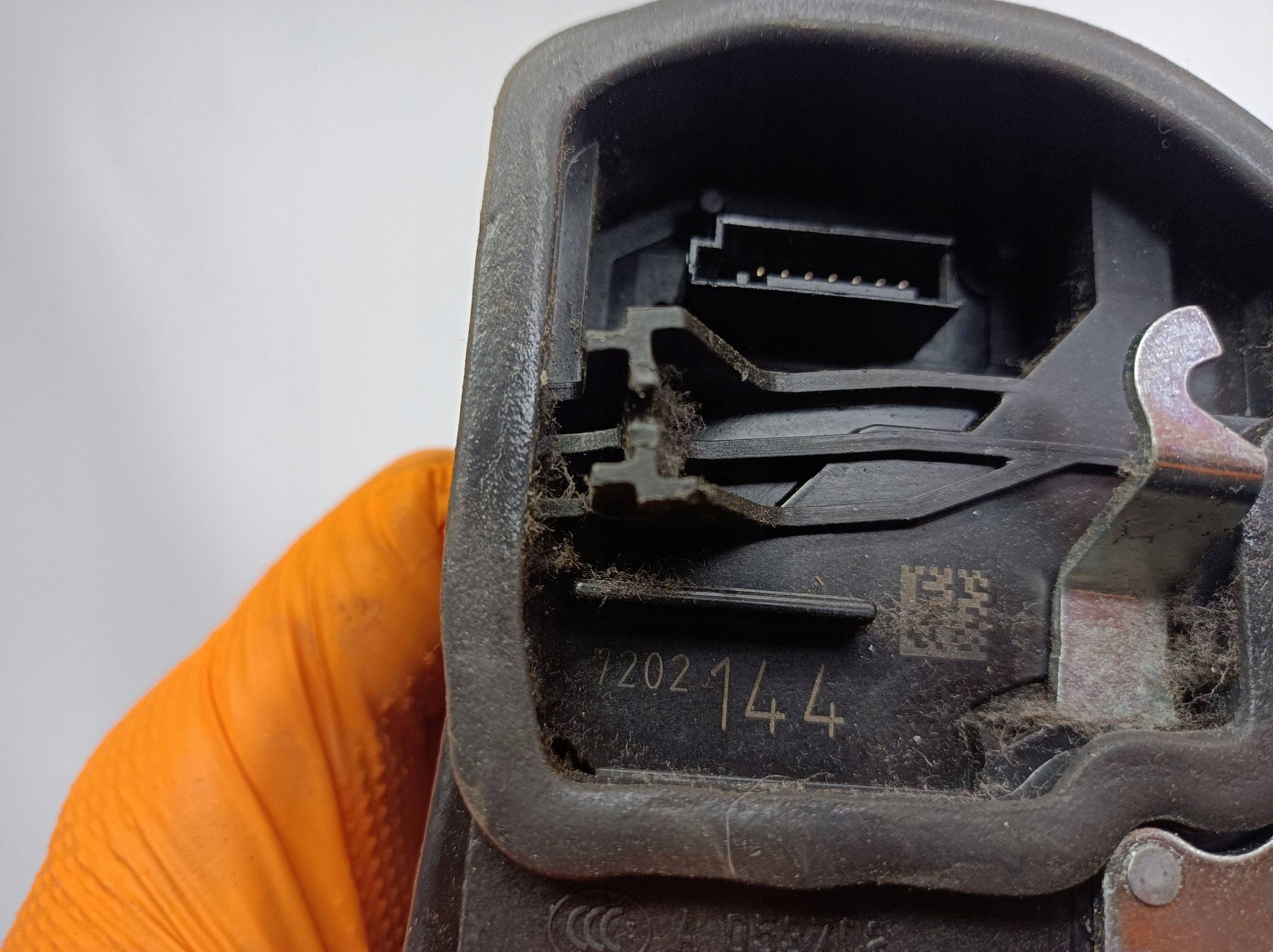 lock door przednich BMW 1 E81 E87 7202144 UK
