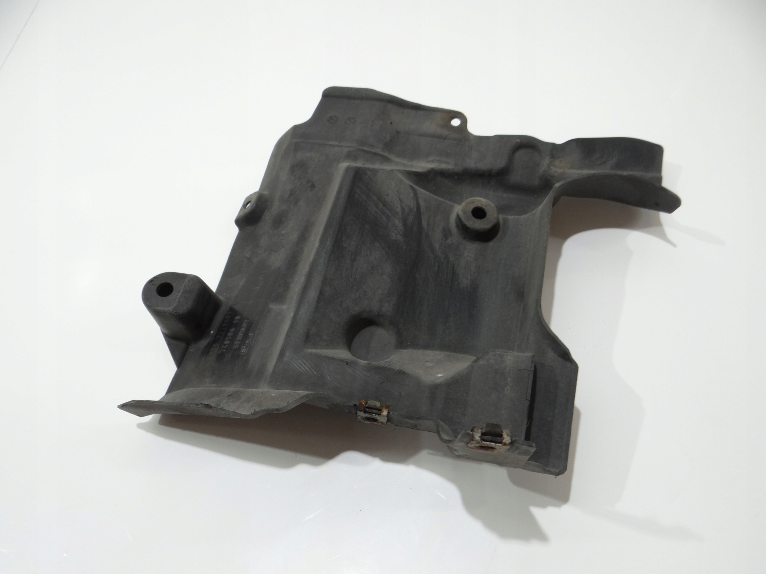 cover PRZEKLADNI left front BMW F11 7228687