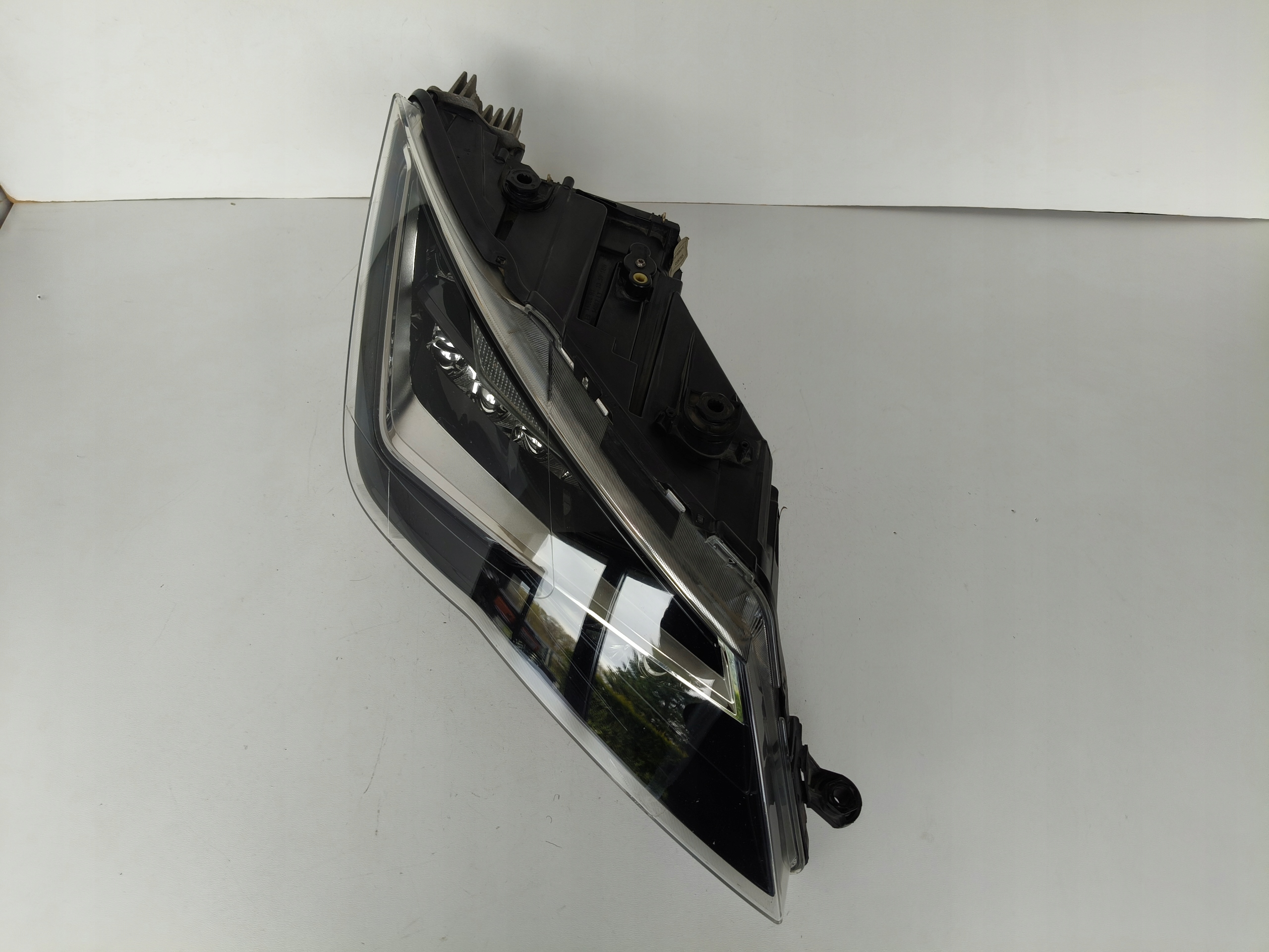 light right REFLEKTOR SEAT LEON III 3 5F 5F0 13-17 FULL LED