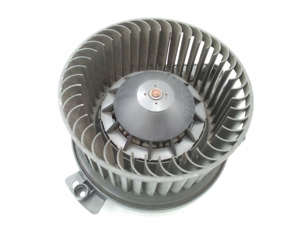 Audi A4 B6 dmuchawa Lüfter des lüfters 8E1820021B