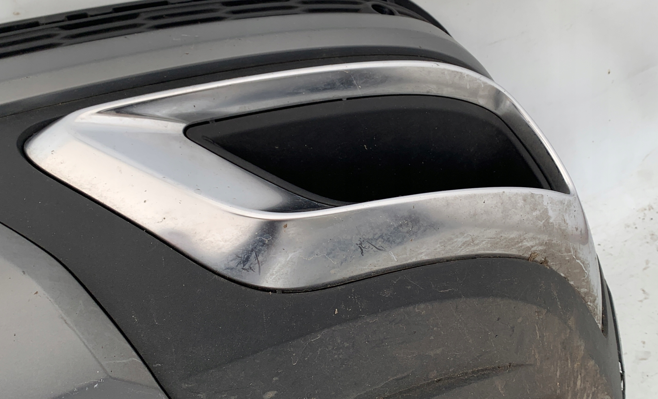 SPOILER der Stoßstange heck AUDI Q7 II S-LINE 4M0807941L