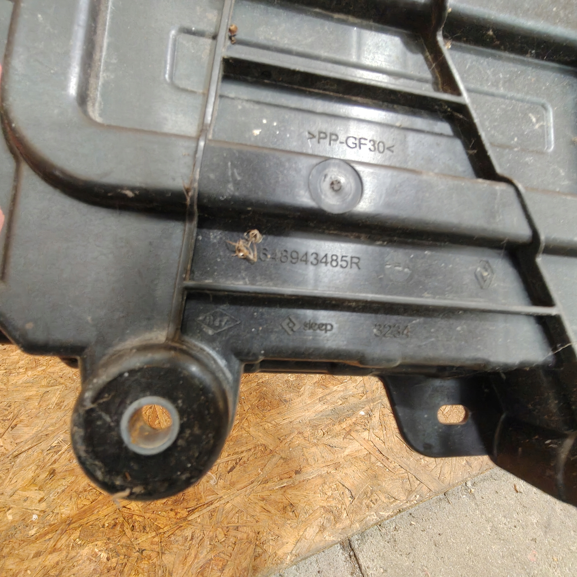 držač akumulatora RENAULT ZOE 648943485R