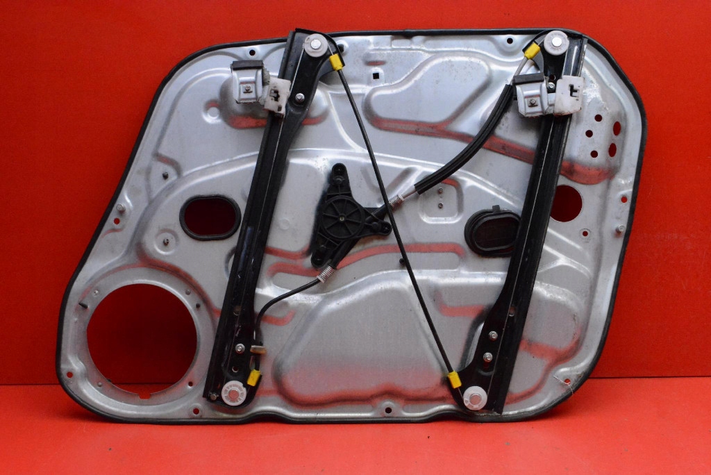 window regulator left front EU HYUNDAI I30 1 and FD 5D HB 07-10