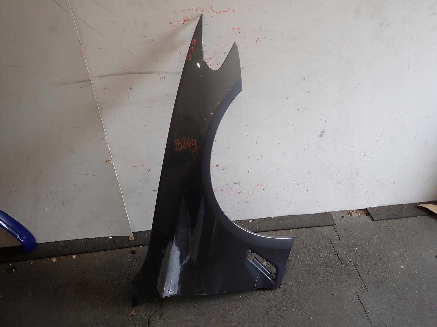 fender front front right BMW 5 G30 G31 2018