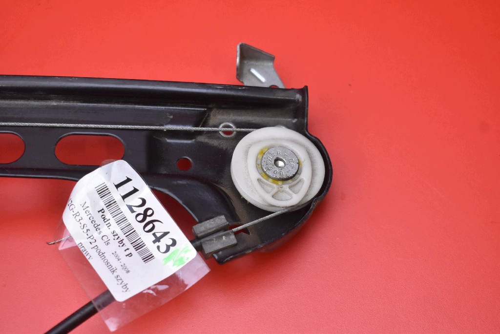 window regulator right rear part A2198200642 MERCEDES CLS C219 04-10