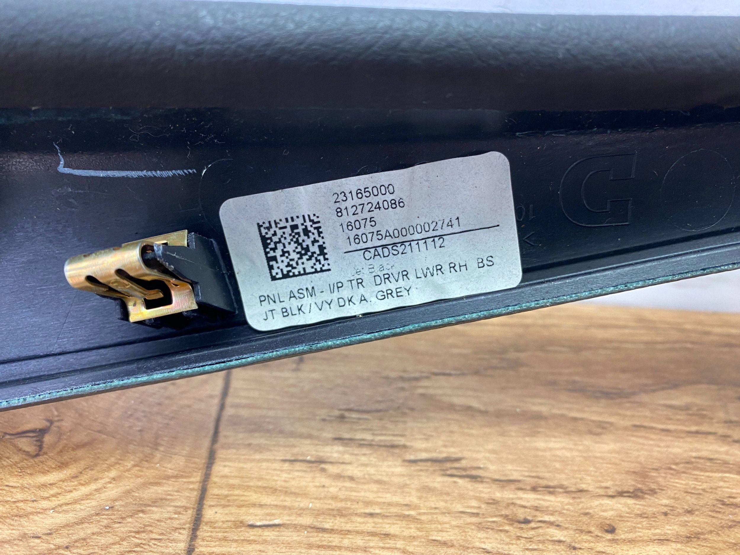 moulding spoiler panel frame of the dashboard kokpitu Cadillac CTS III 2014+