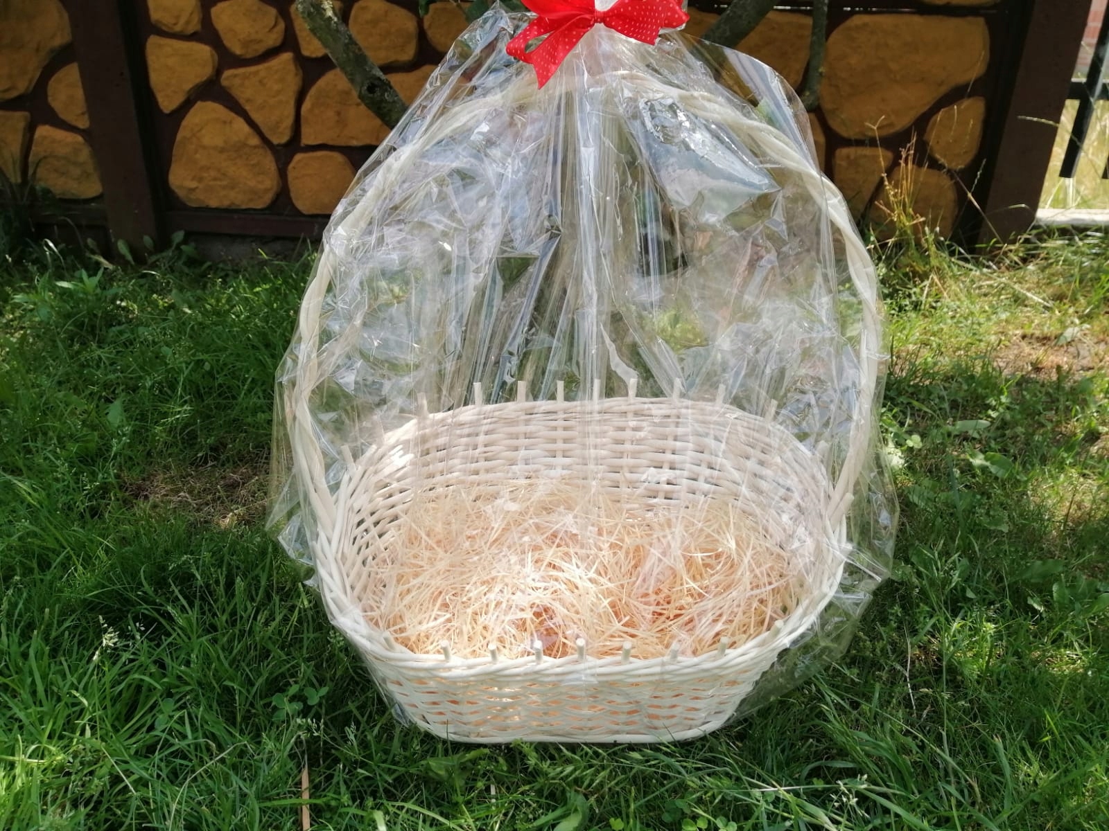 Kosz wiklinowy koszyk prezent celofan kokarda Marka Wickerland