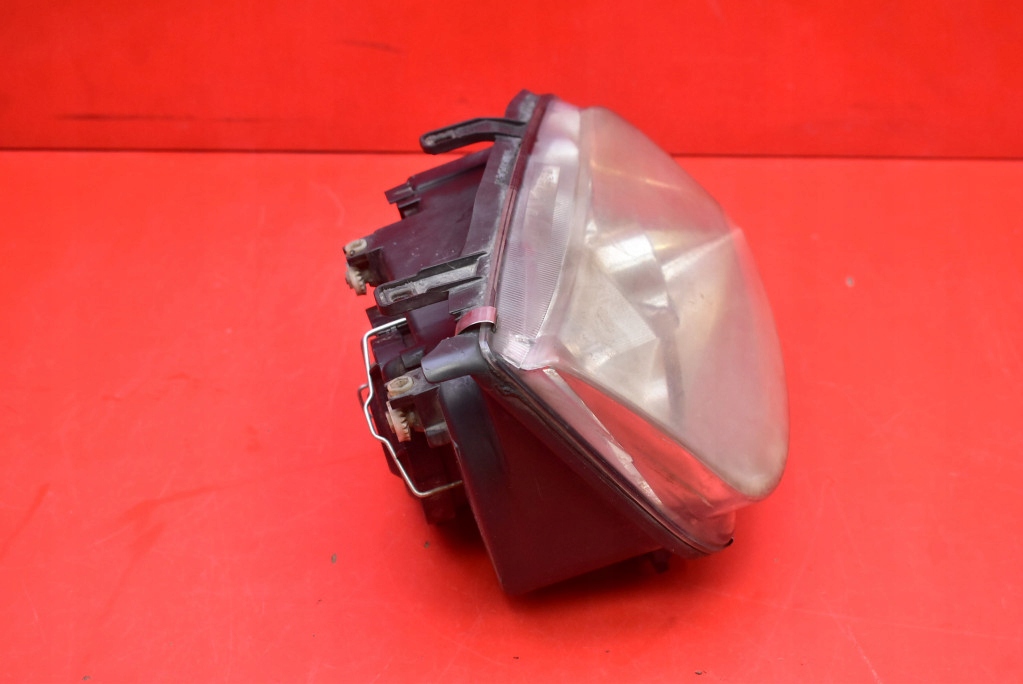 REFLEKTOR right light front EU 963598-00R VW BORA 98-05