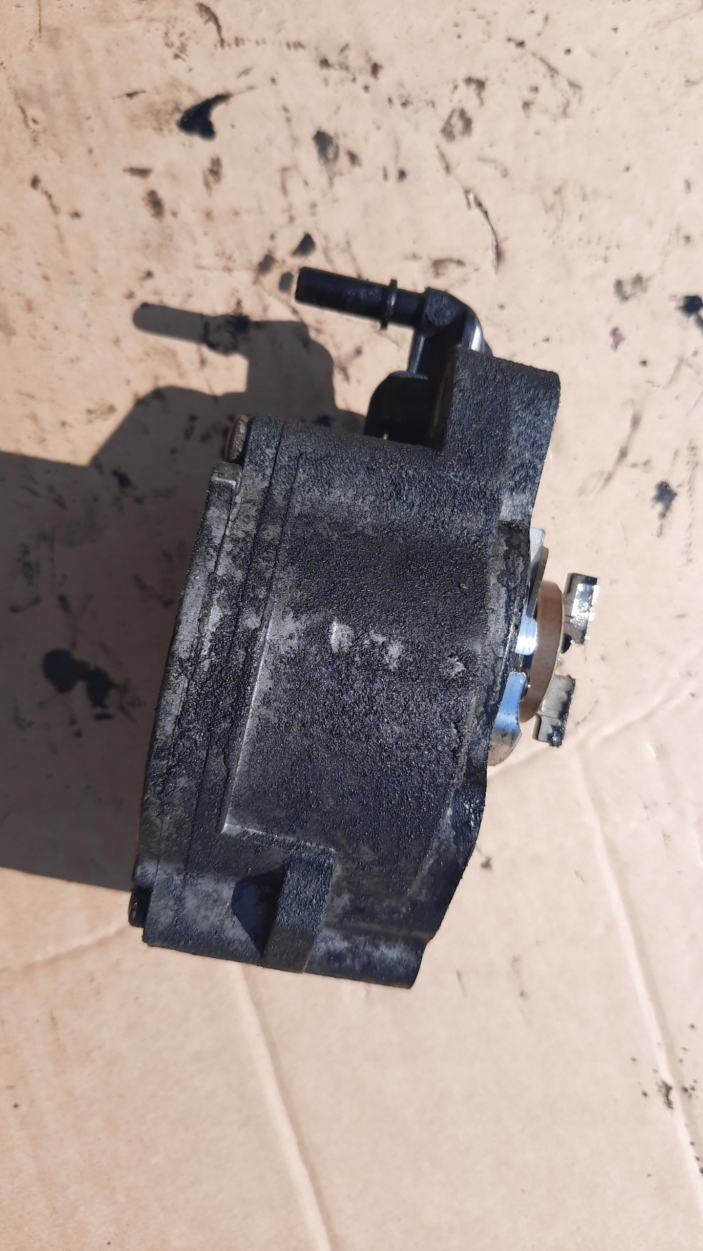 насос вакум volvo V50 1.6 D156-2B1107S