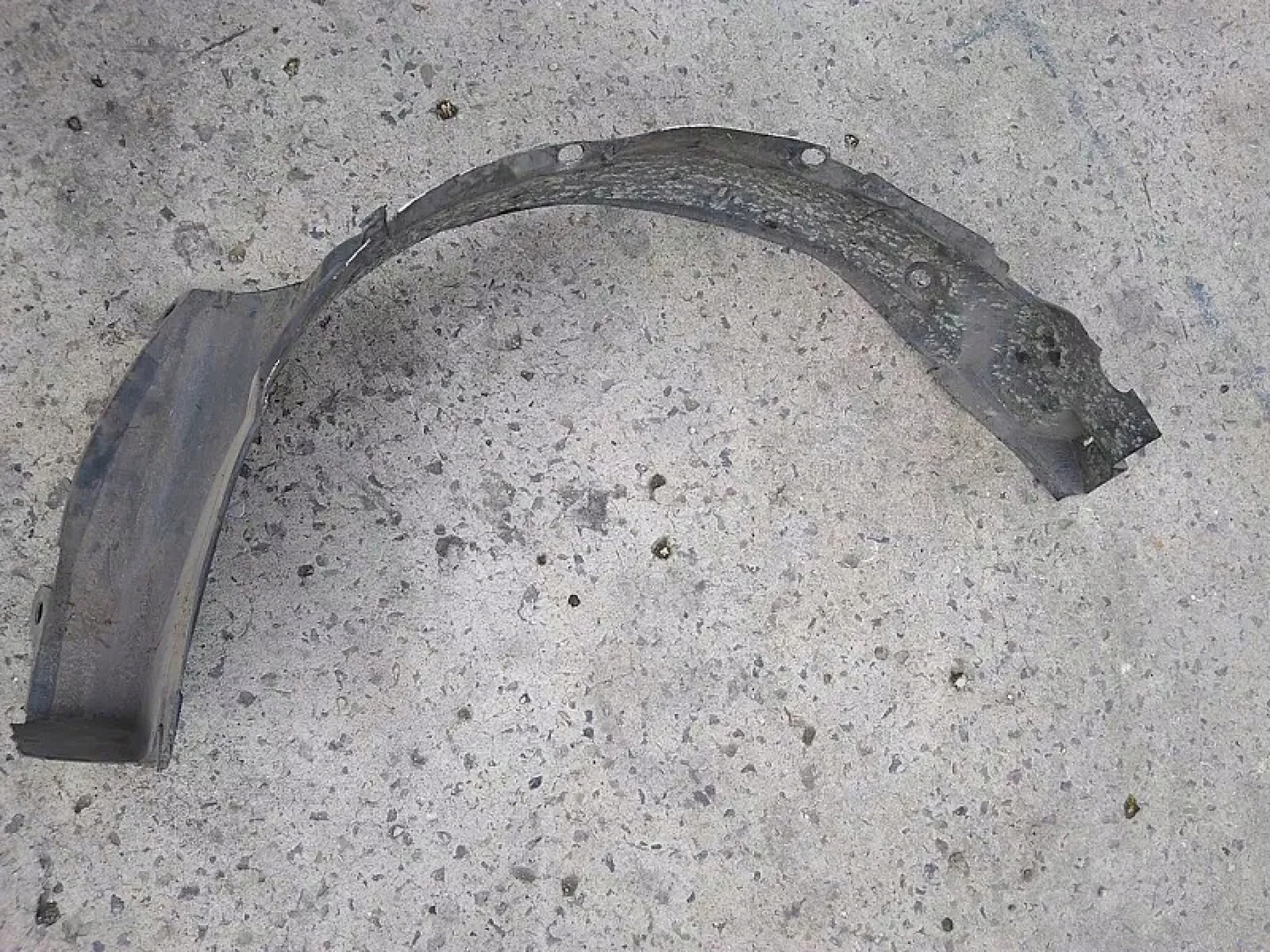 подкрылок перед правый MASTER II